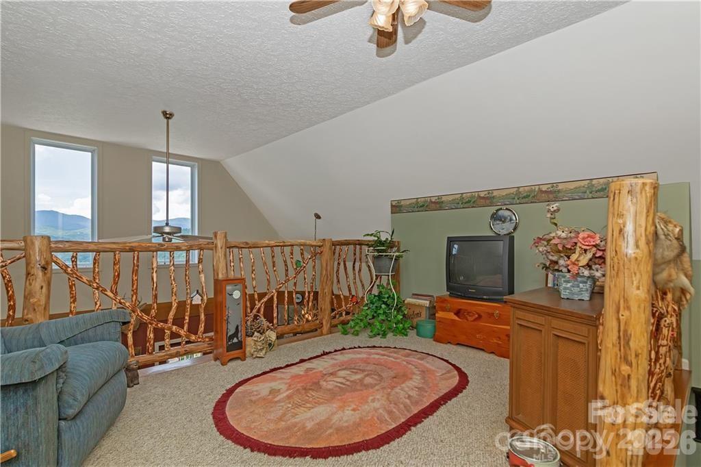 612 Old Home Place Road