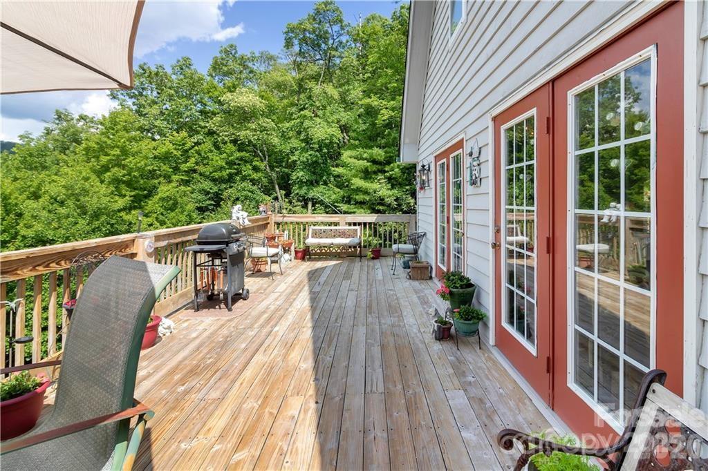 612 Old Home Place Road