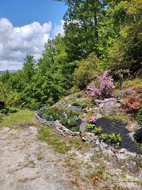 612 Old Home Place Road