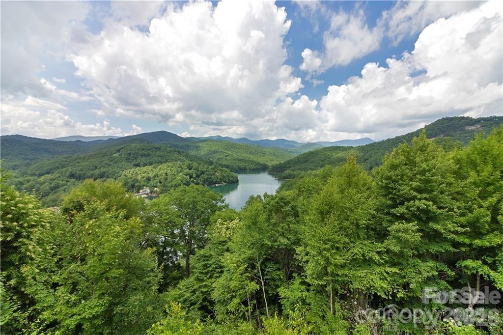 612 Old Home Place Road