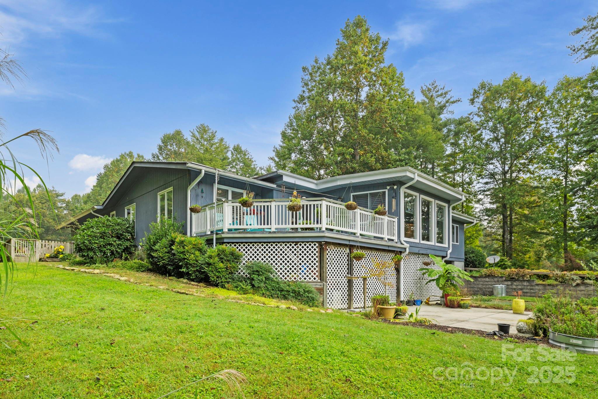 214 Vincent Place