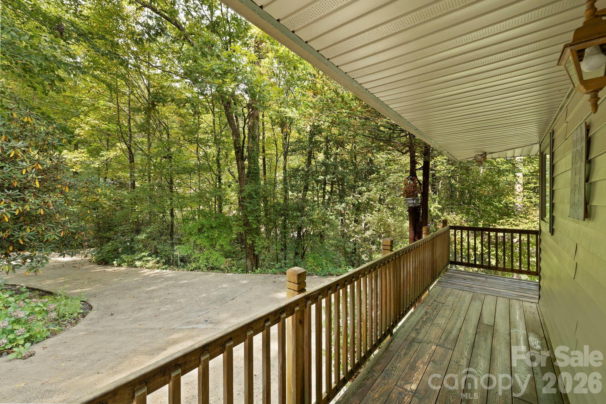 428 Lakeland Drive