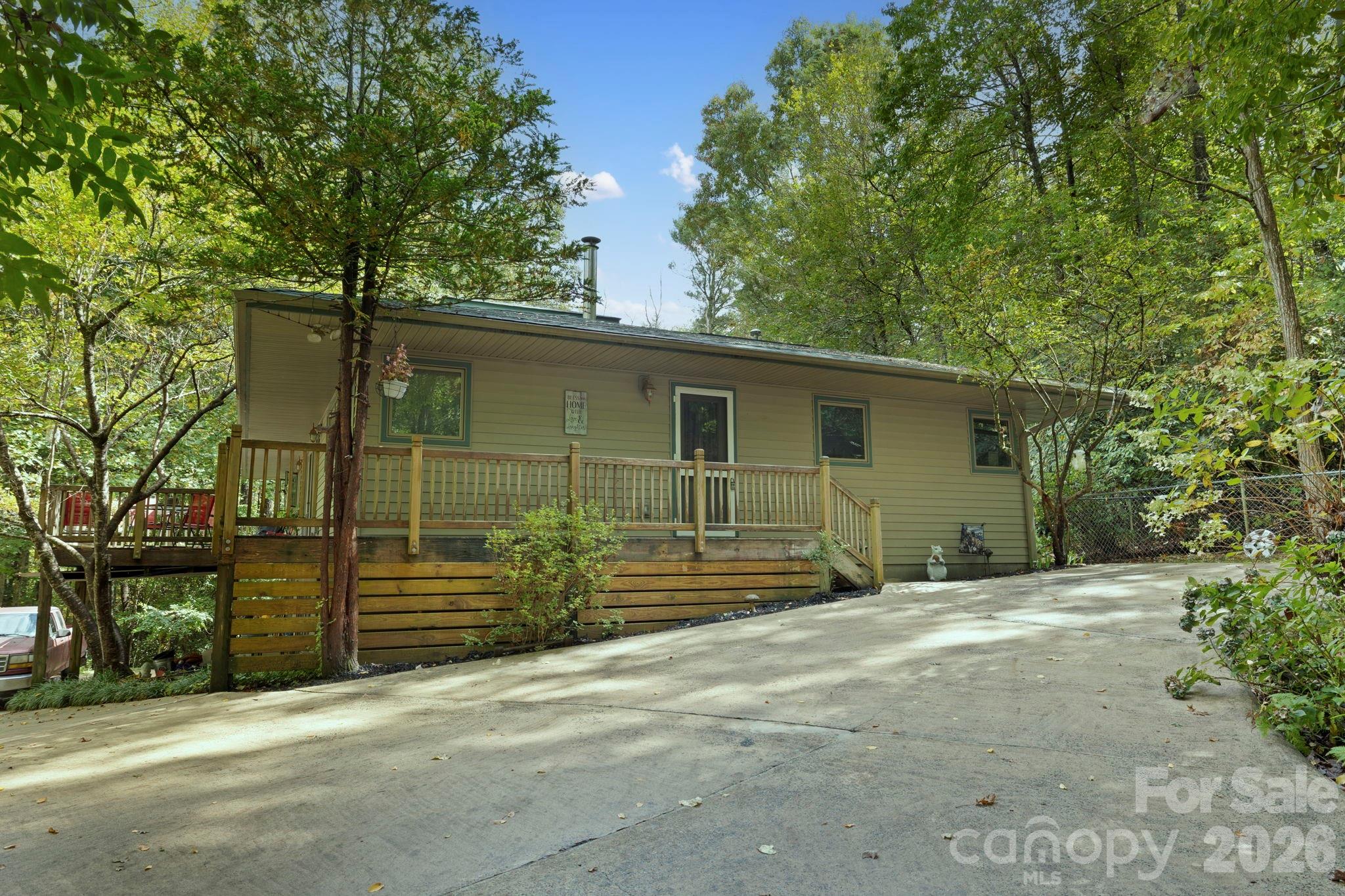 428 Lakeland Drive