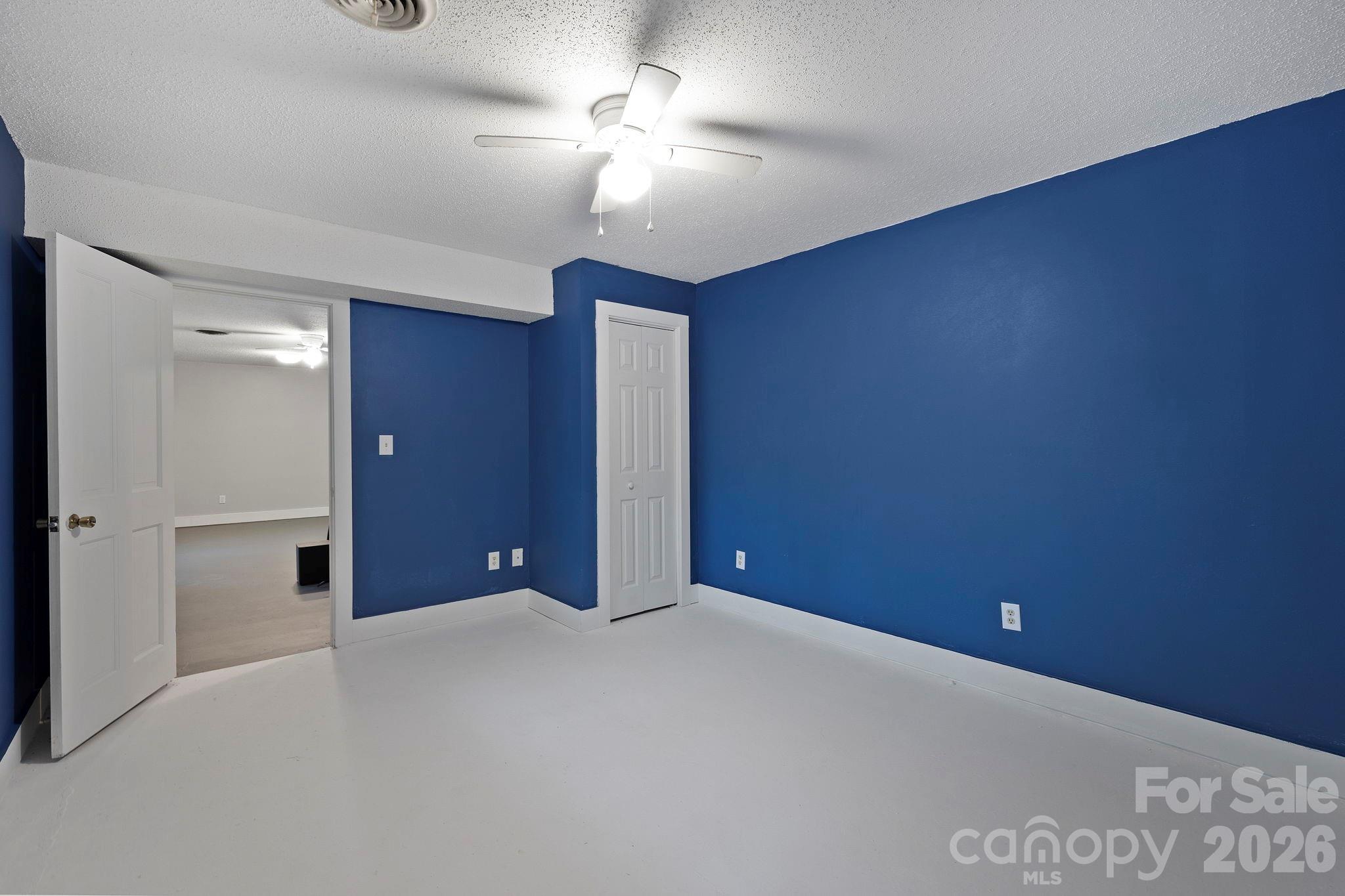 428 Lakeland Drive