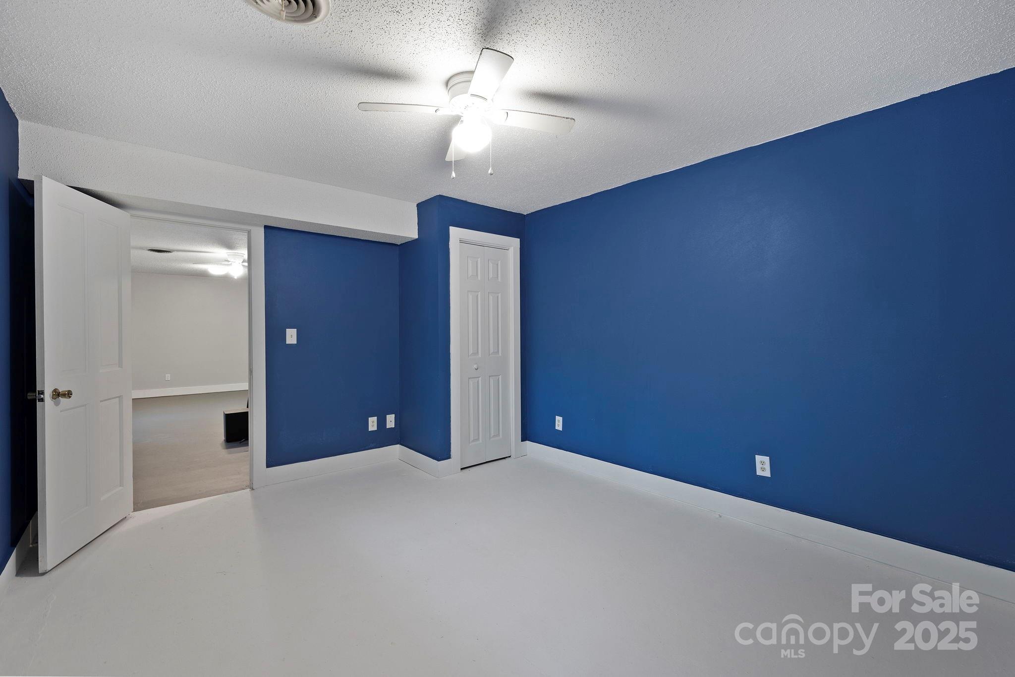 428 Lakeland Drive