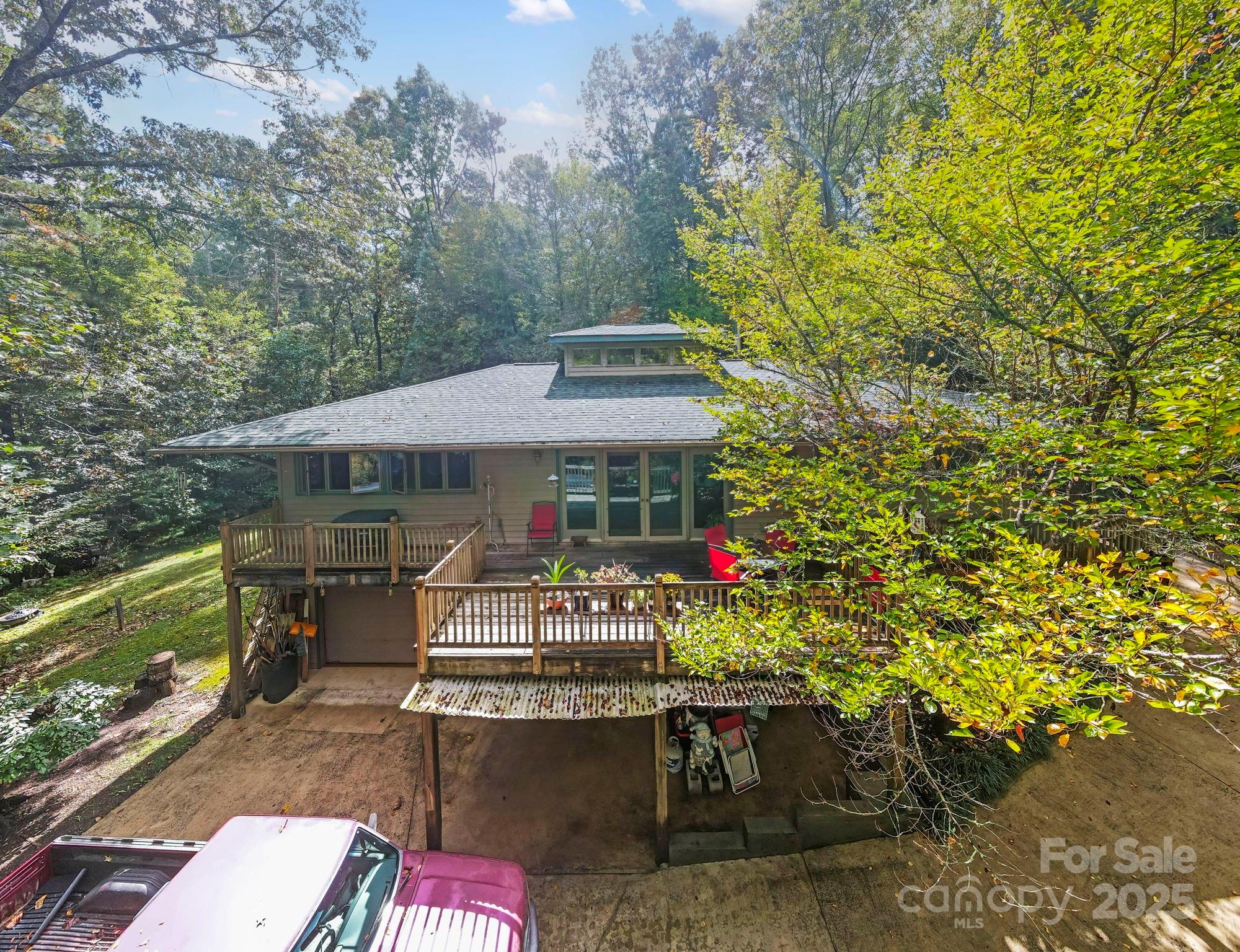 428 Lakeland Drive