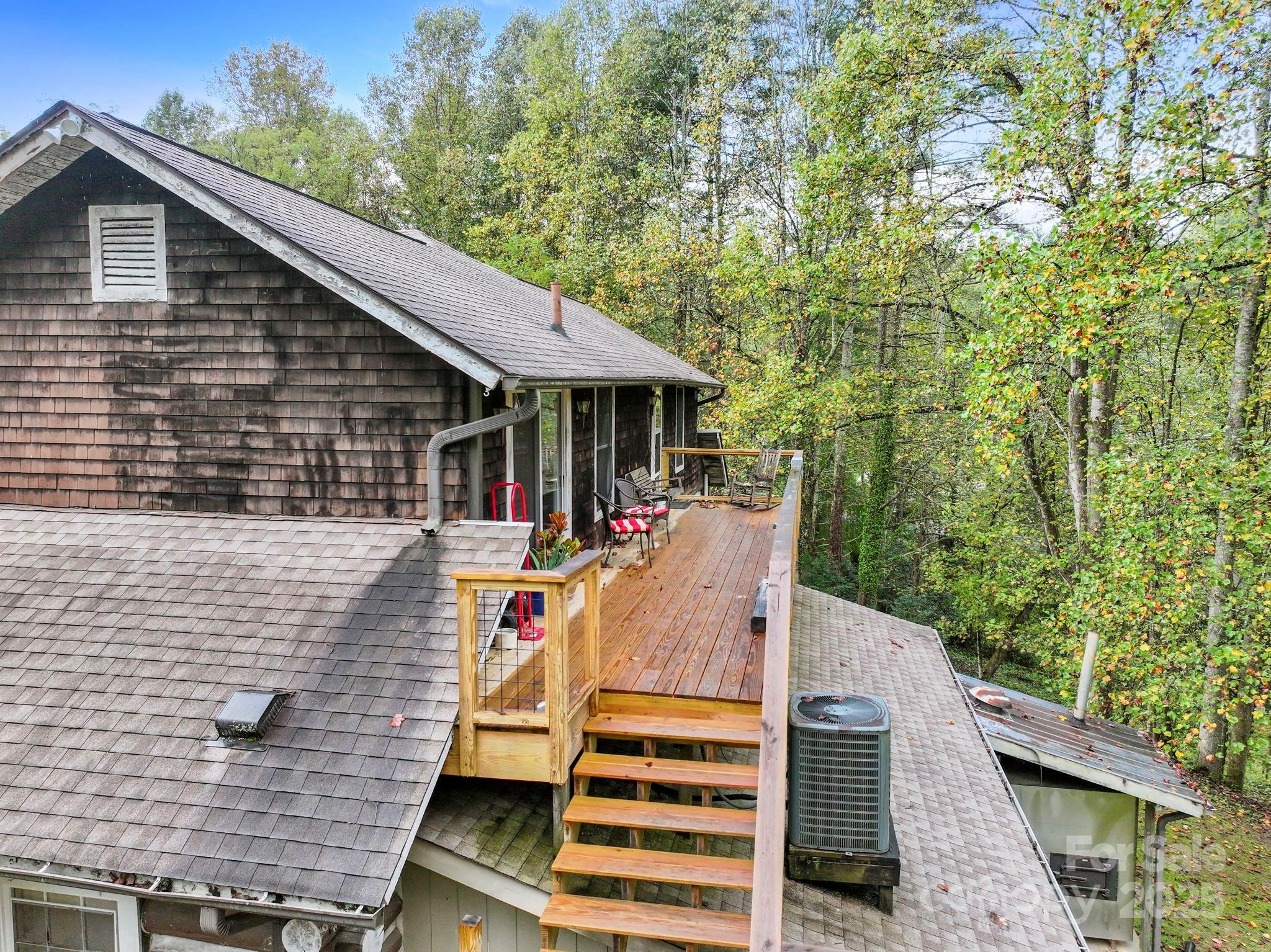 1196 N Country Club Road
