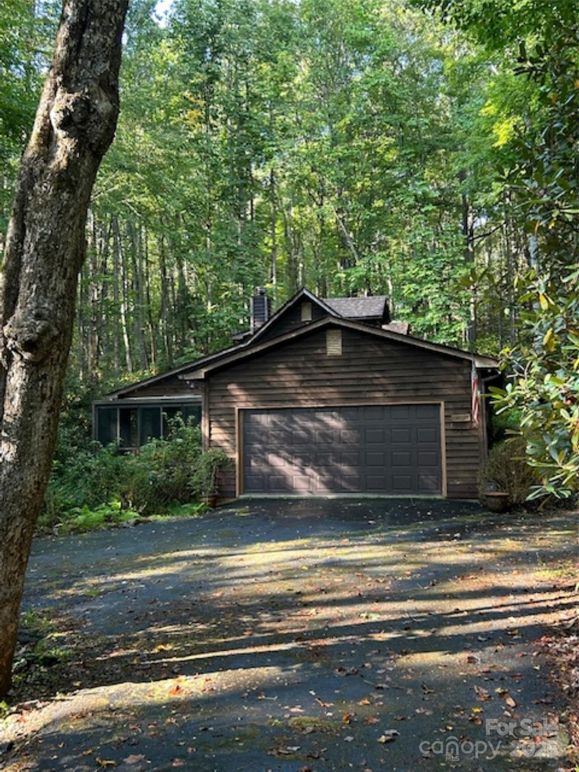 76 Azalea Court