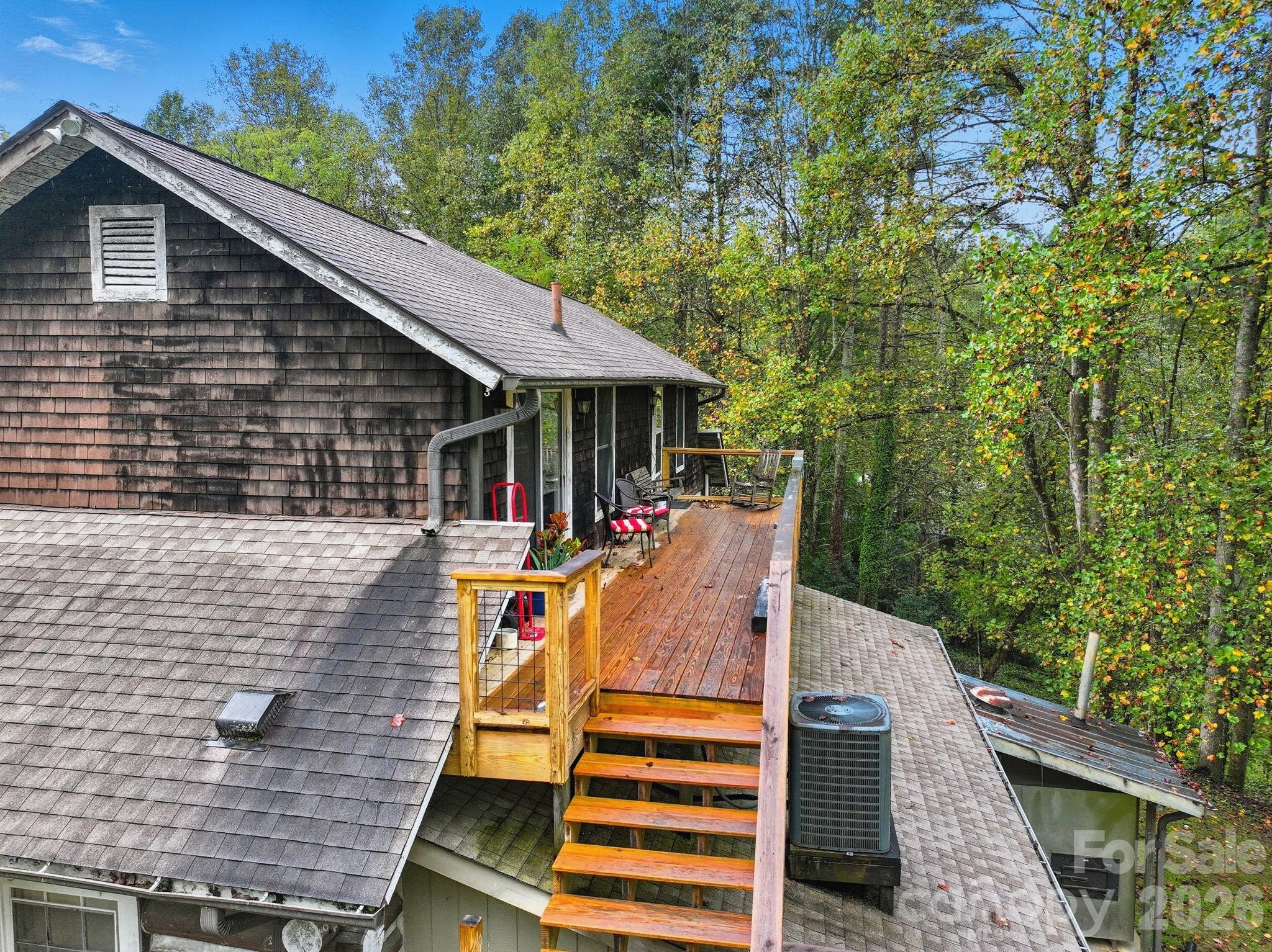 1196 N Country Club Road