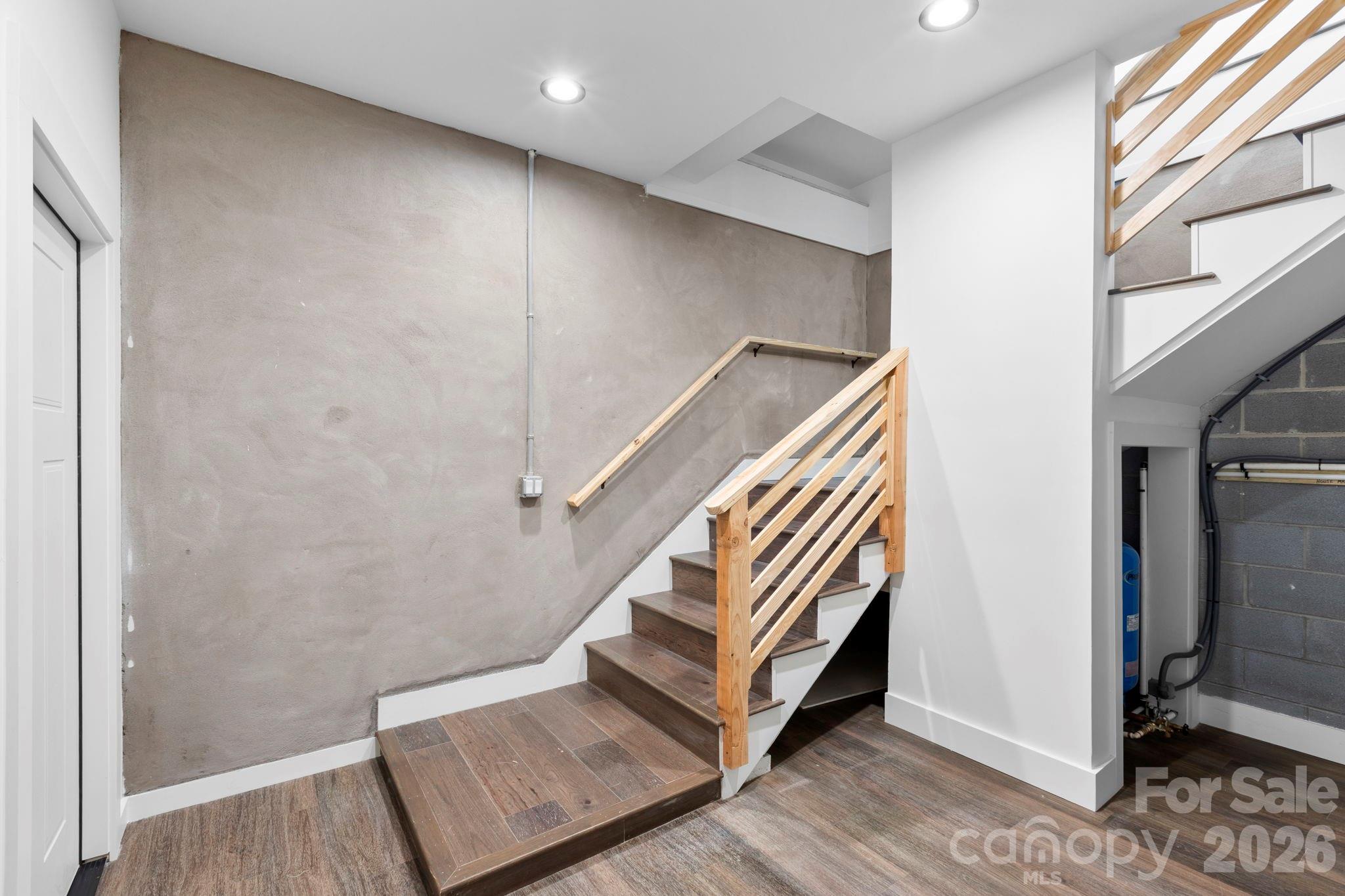 114 Phivo Drive