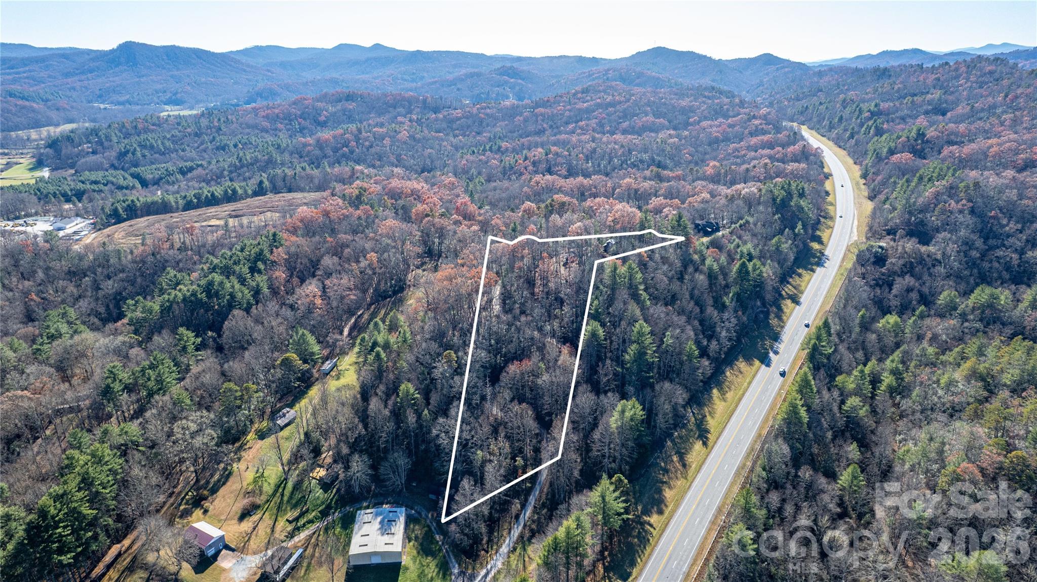 426, 428 Weaver Creek Road