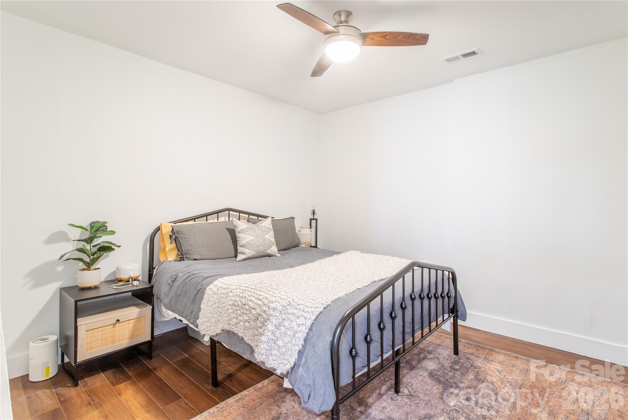 426, 428 Weaver Creek Road