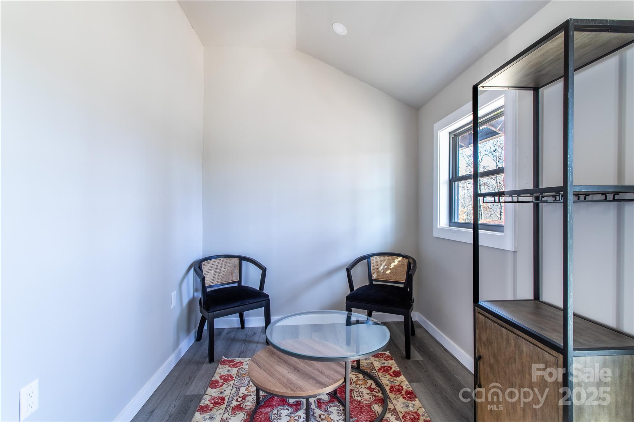 426, 428 Weaver Creek Road