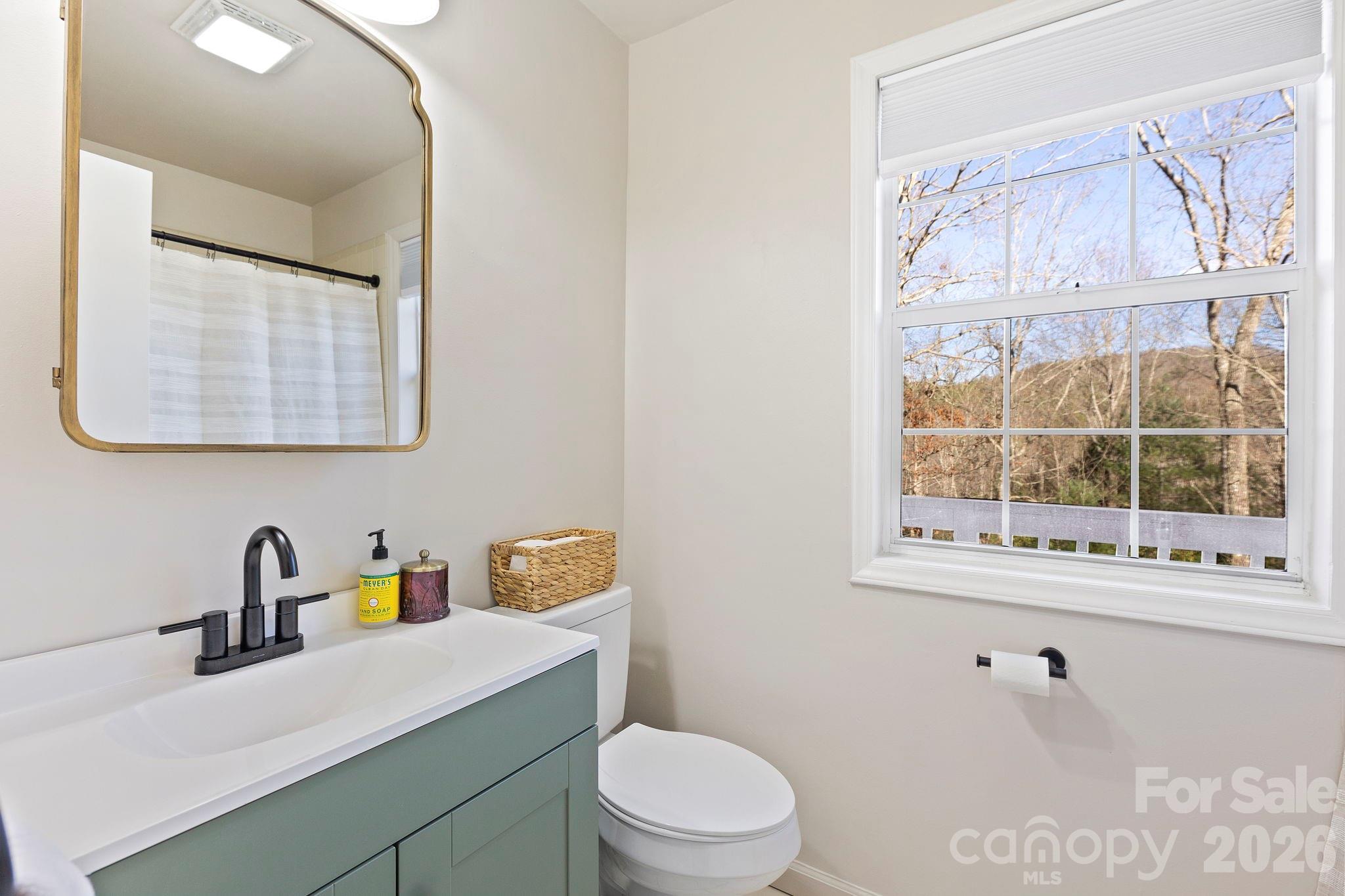 124 Flat Creek Drive