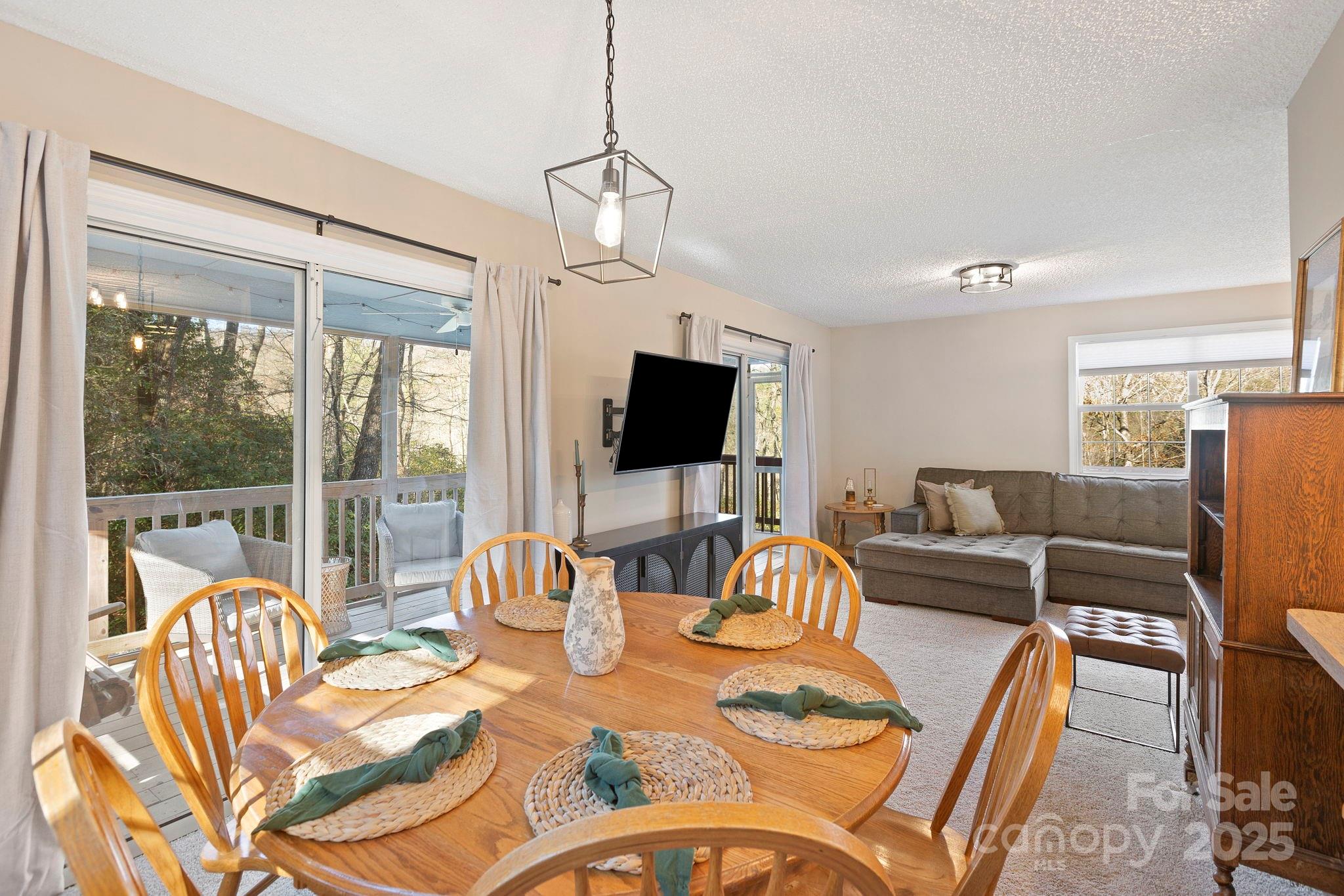 124 Flat Creek Drive