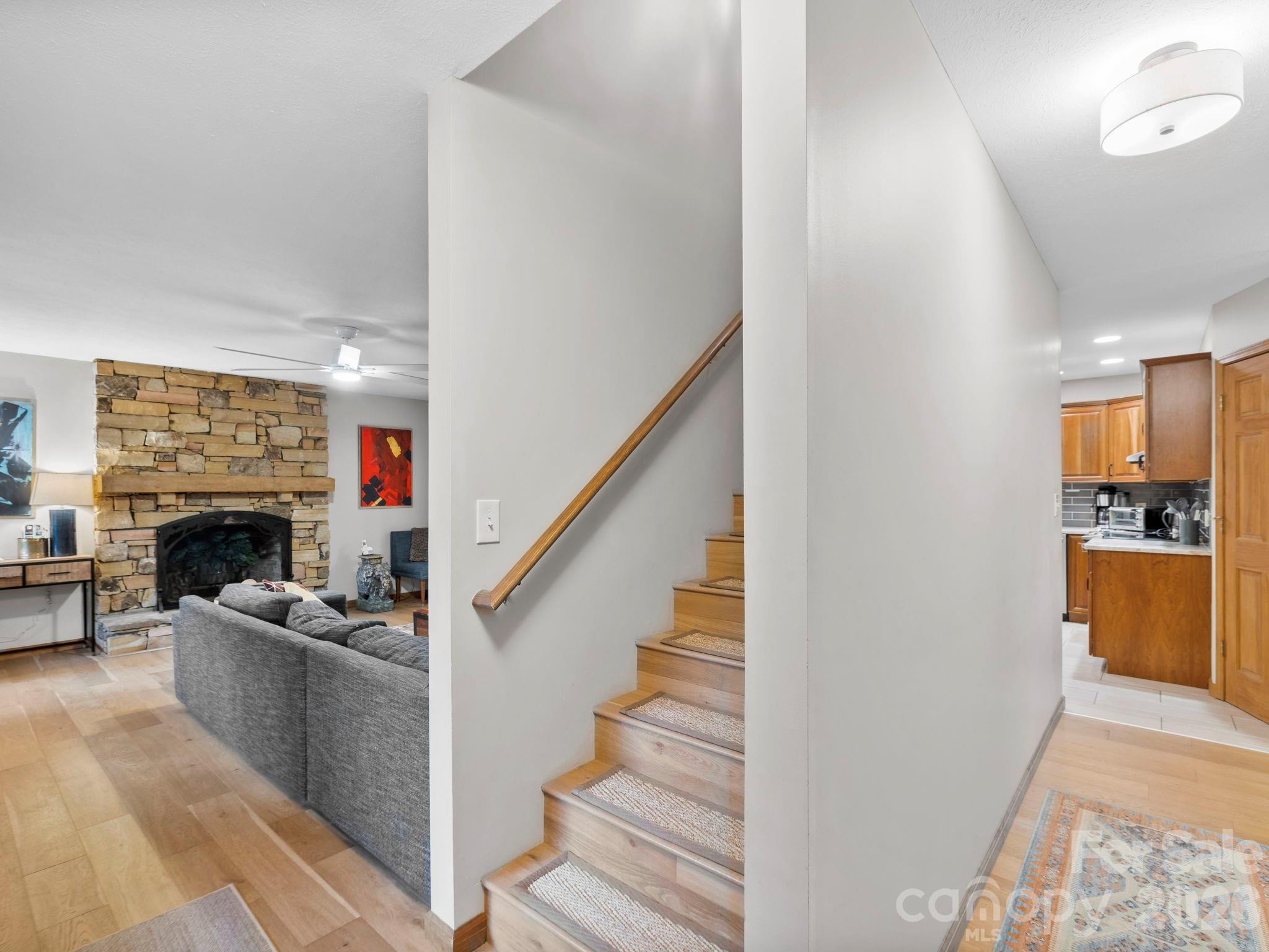 581 Hubbard Hollow Road