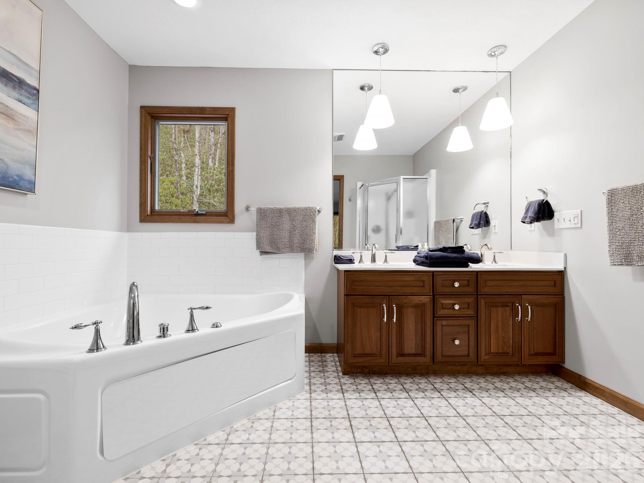 581 Hubbard Hollow Road