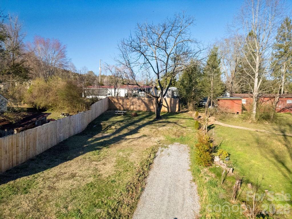 000 Reservoir Road