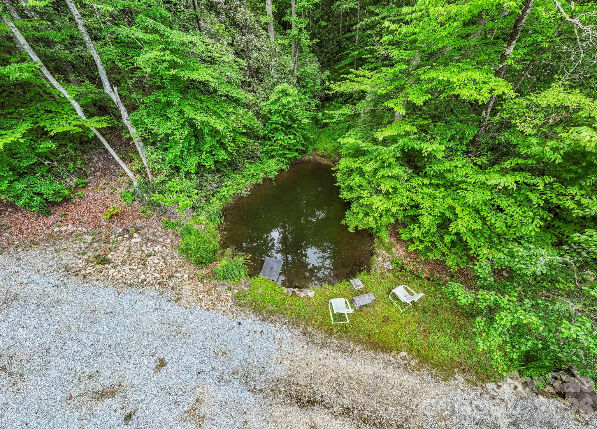 3739 Pickens Highway