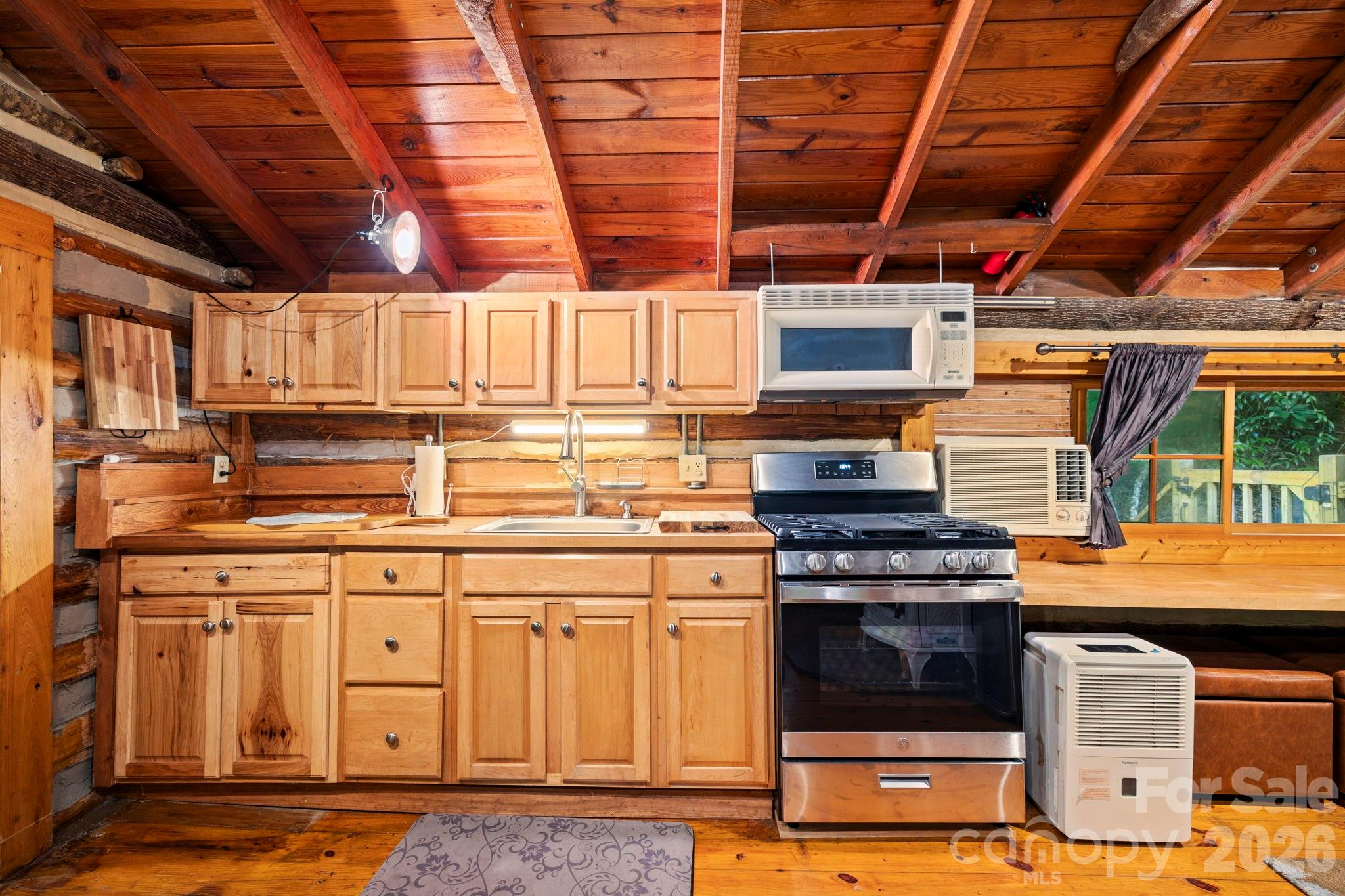 3739 Pickens Highway