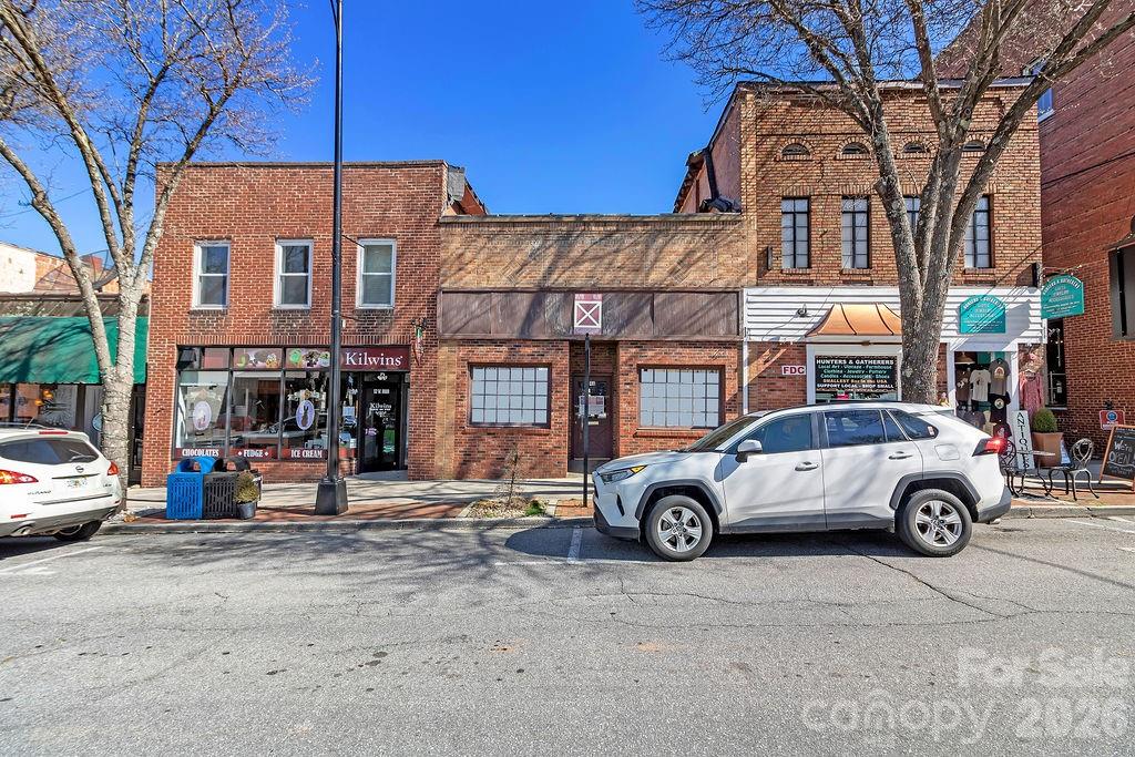 46 W Main Street