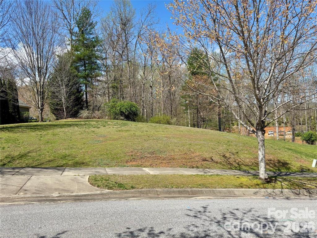 L 19 Cadence Circle Unit: 19