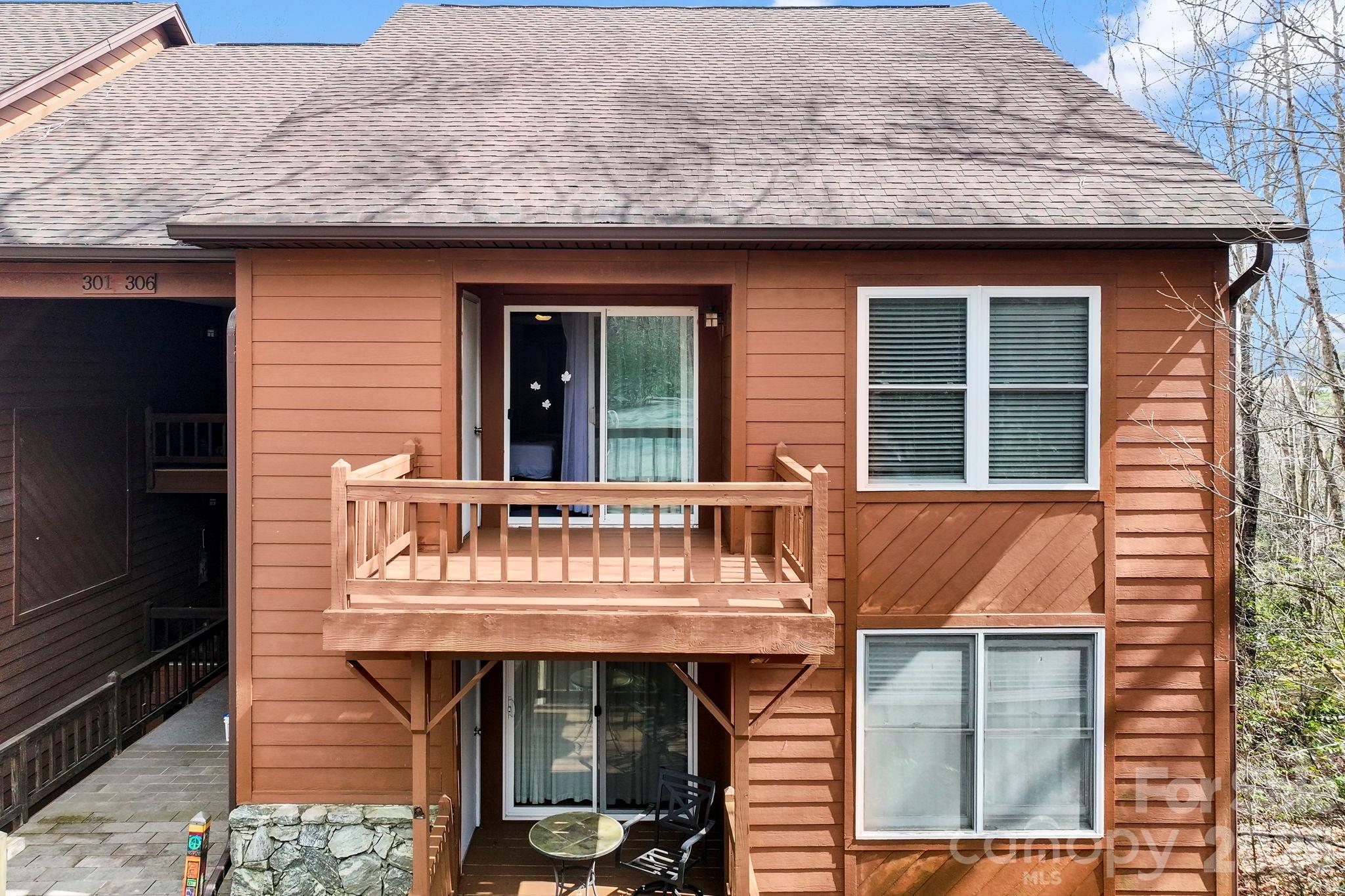 73 Toxaway Views Drive Unit: 306