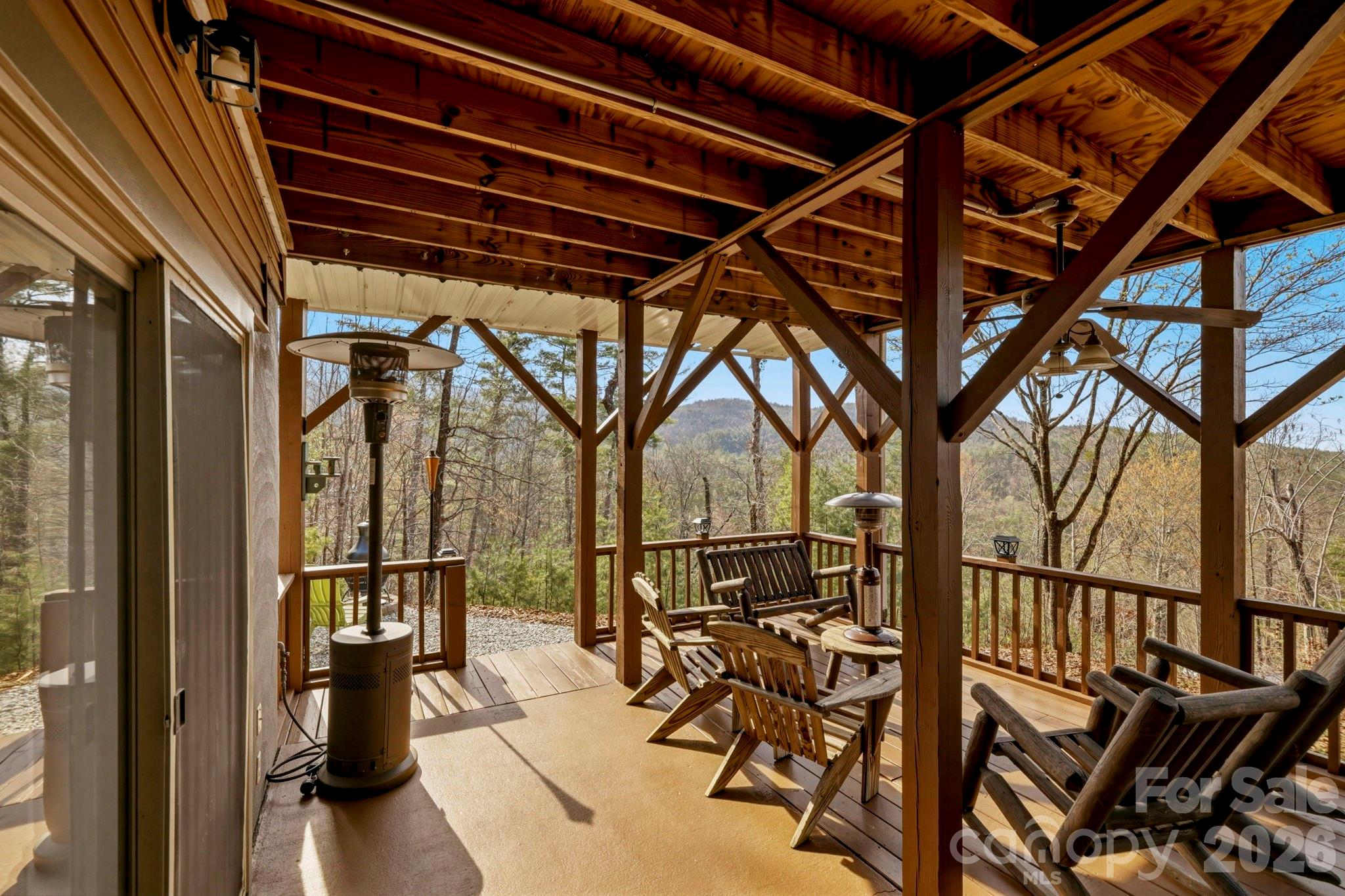 1489 Round Mountain Road