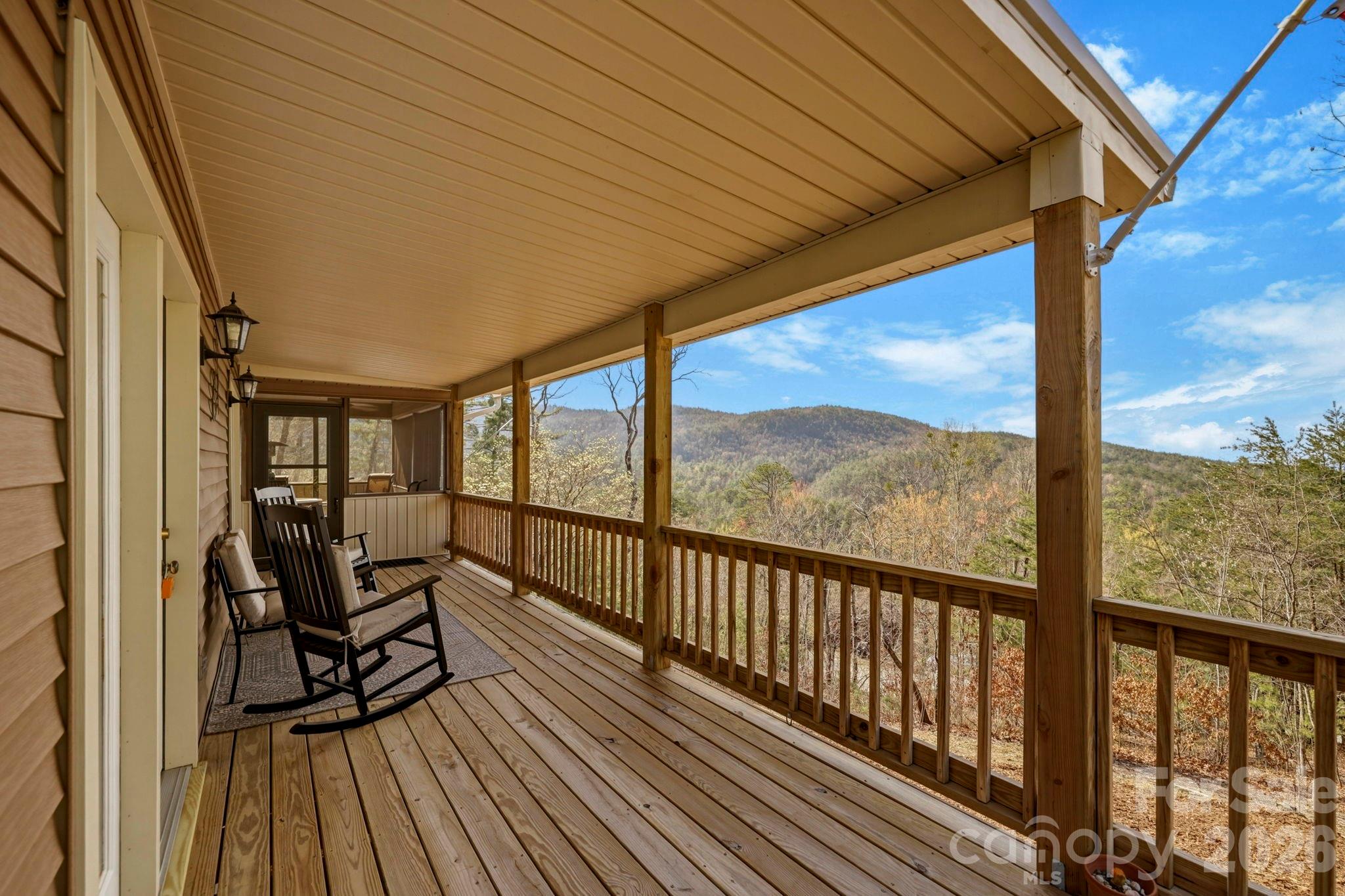 1489 Round Mountain Road