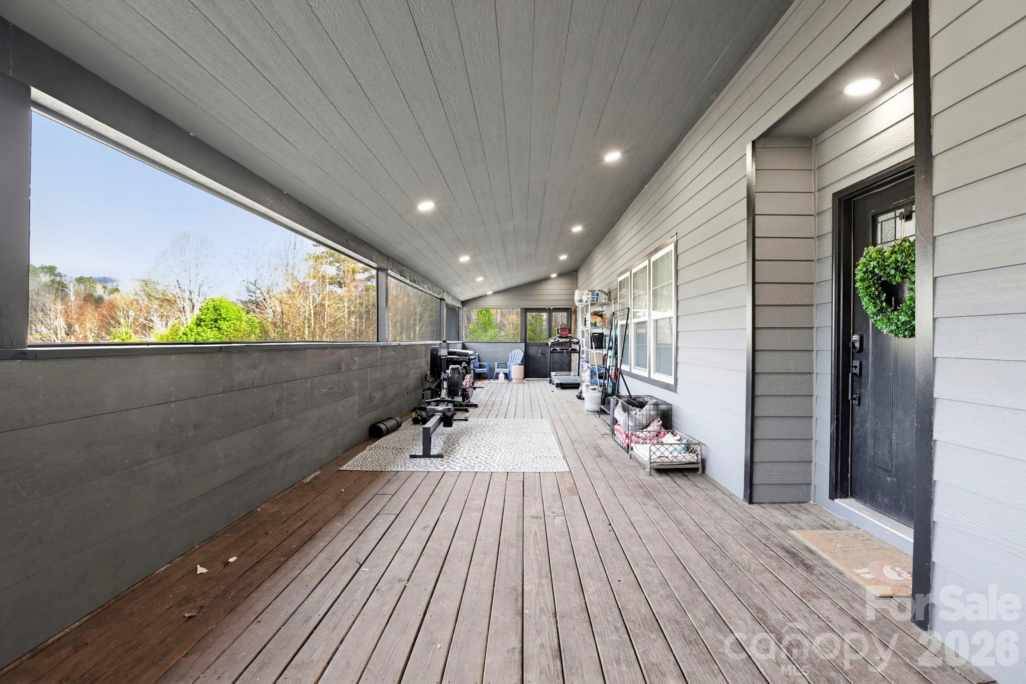 67 Nimitz Drive