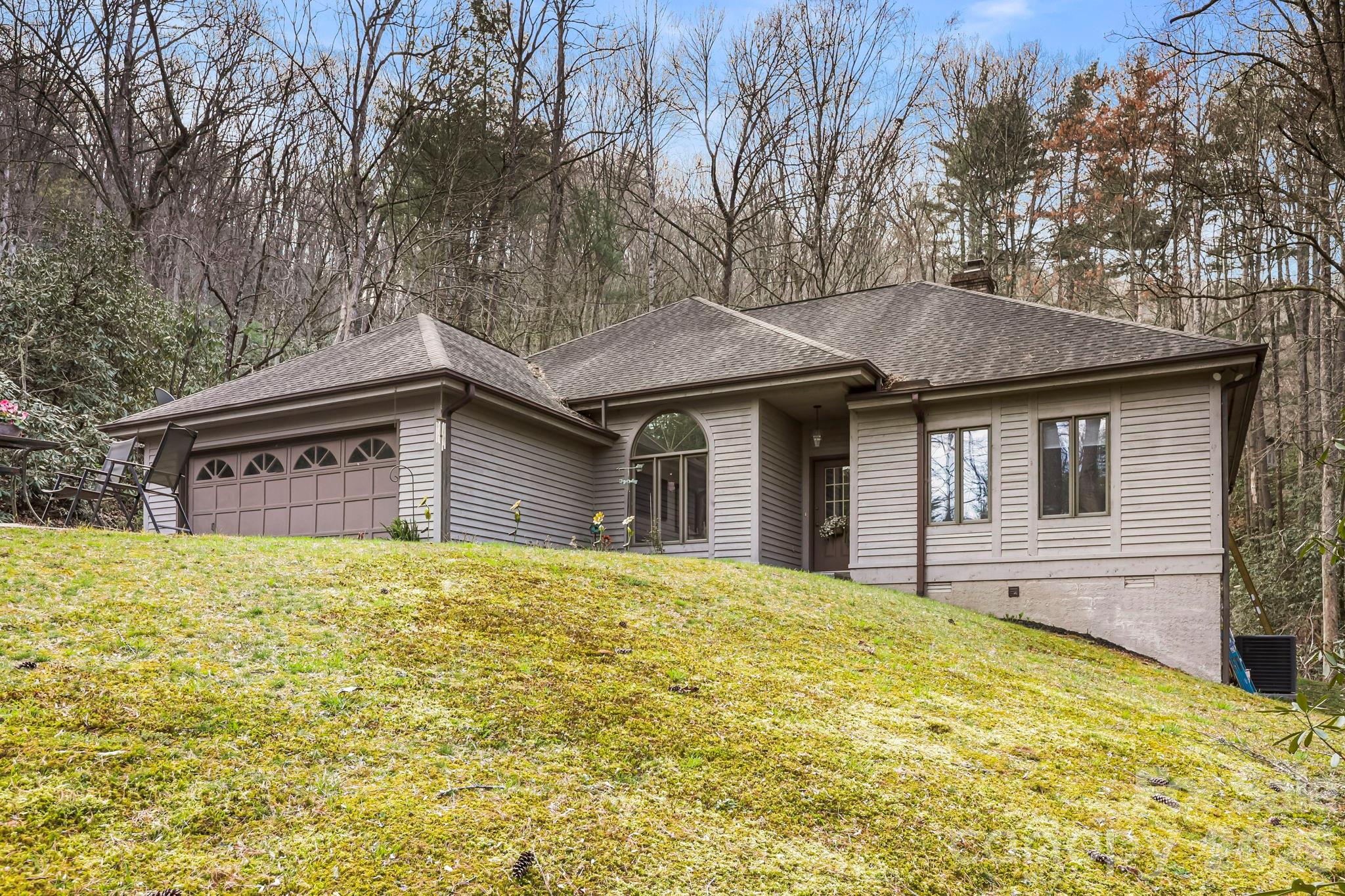 446 Silver Fox Lane