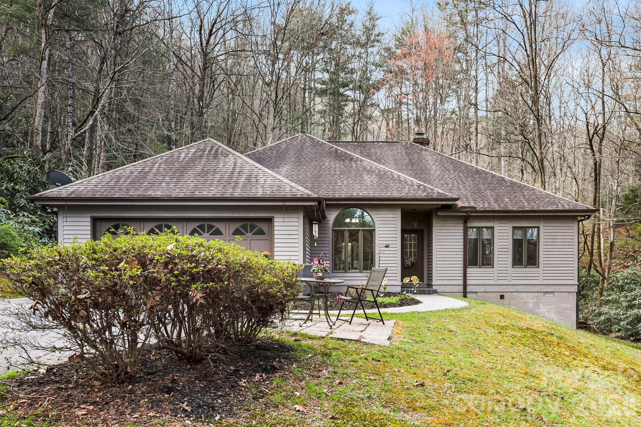 446 Silver Fox Lane