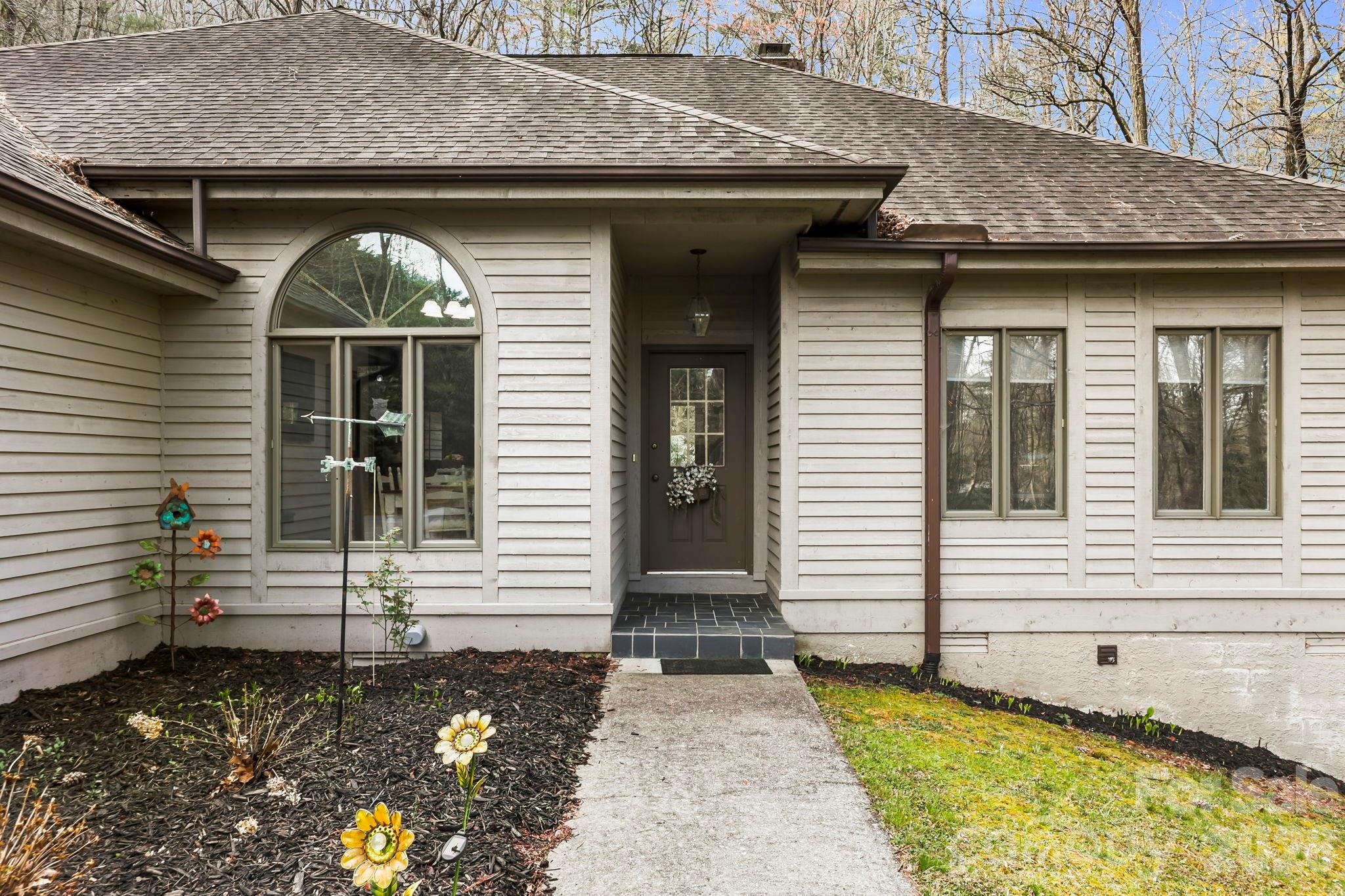 446 Silver Fox Lane
