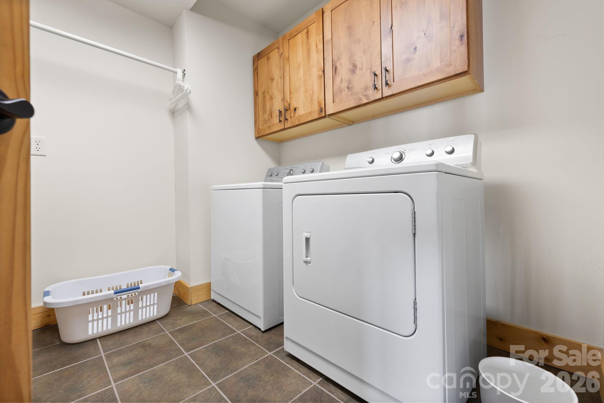 277 Kestrel Court