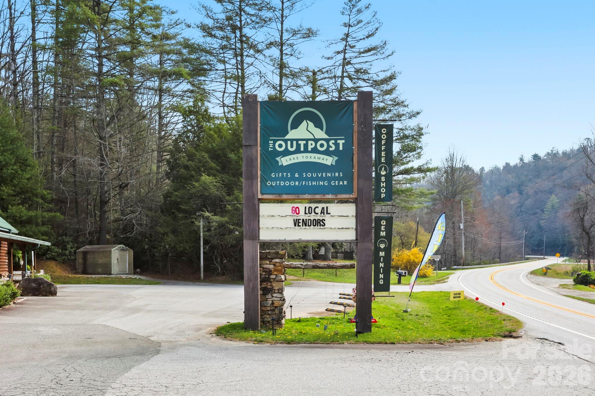 10932 Rosman Highway