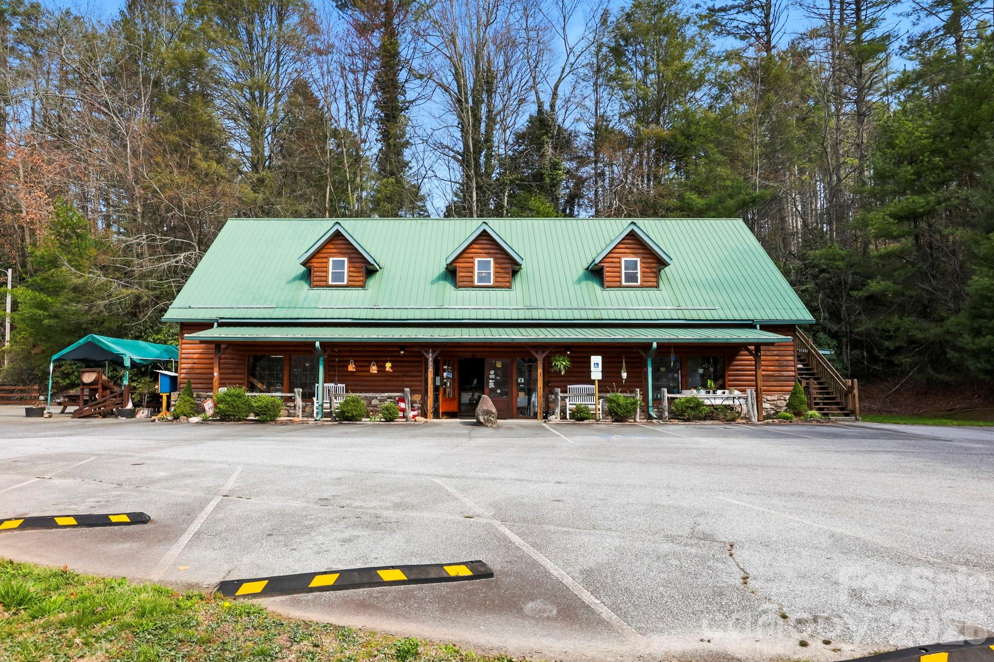 10932 Rosman Highway