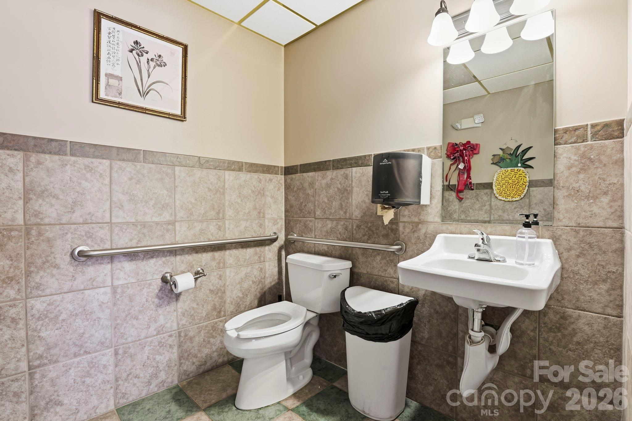 10932 Rosman Highway