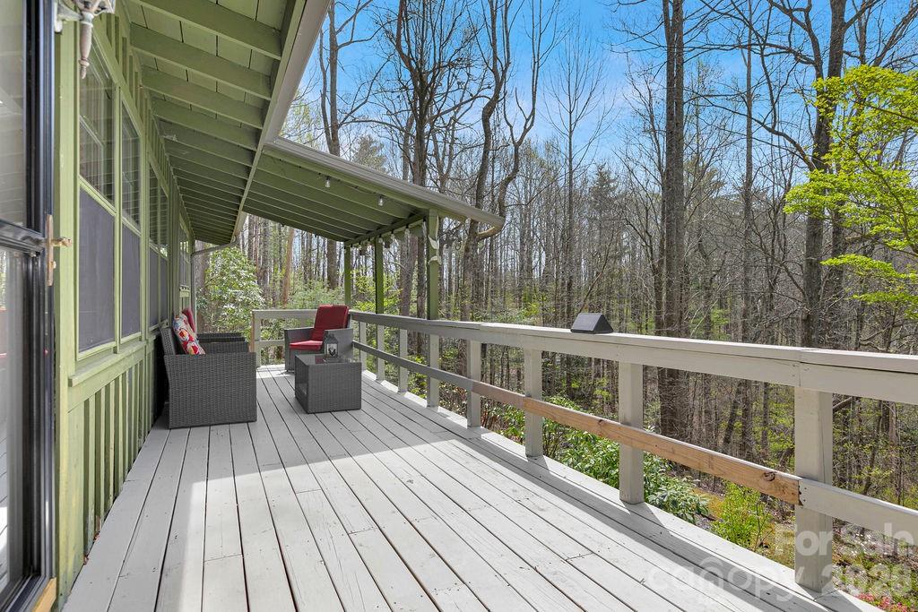 218 Hickory Lane