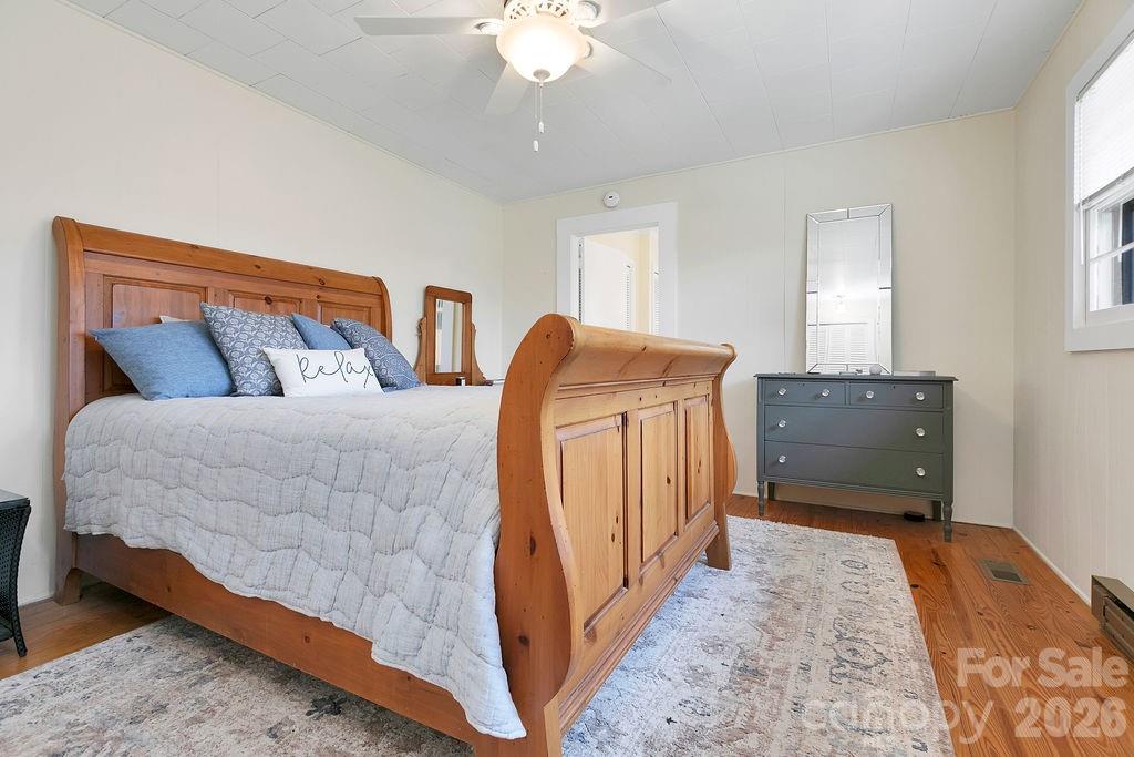 218 Hickory Lane