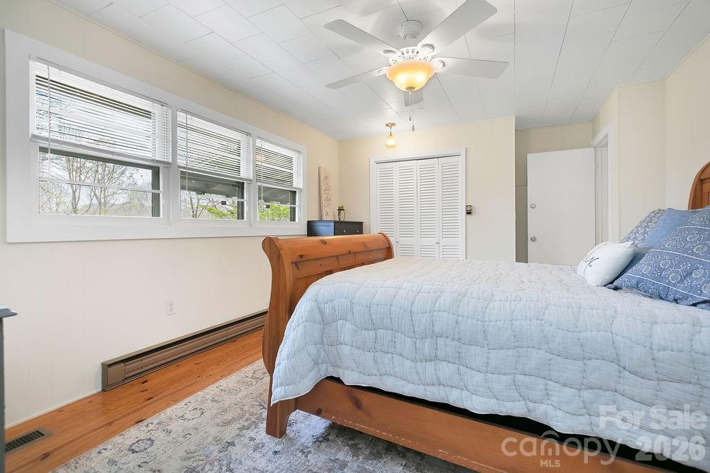218 Hickory Lane
