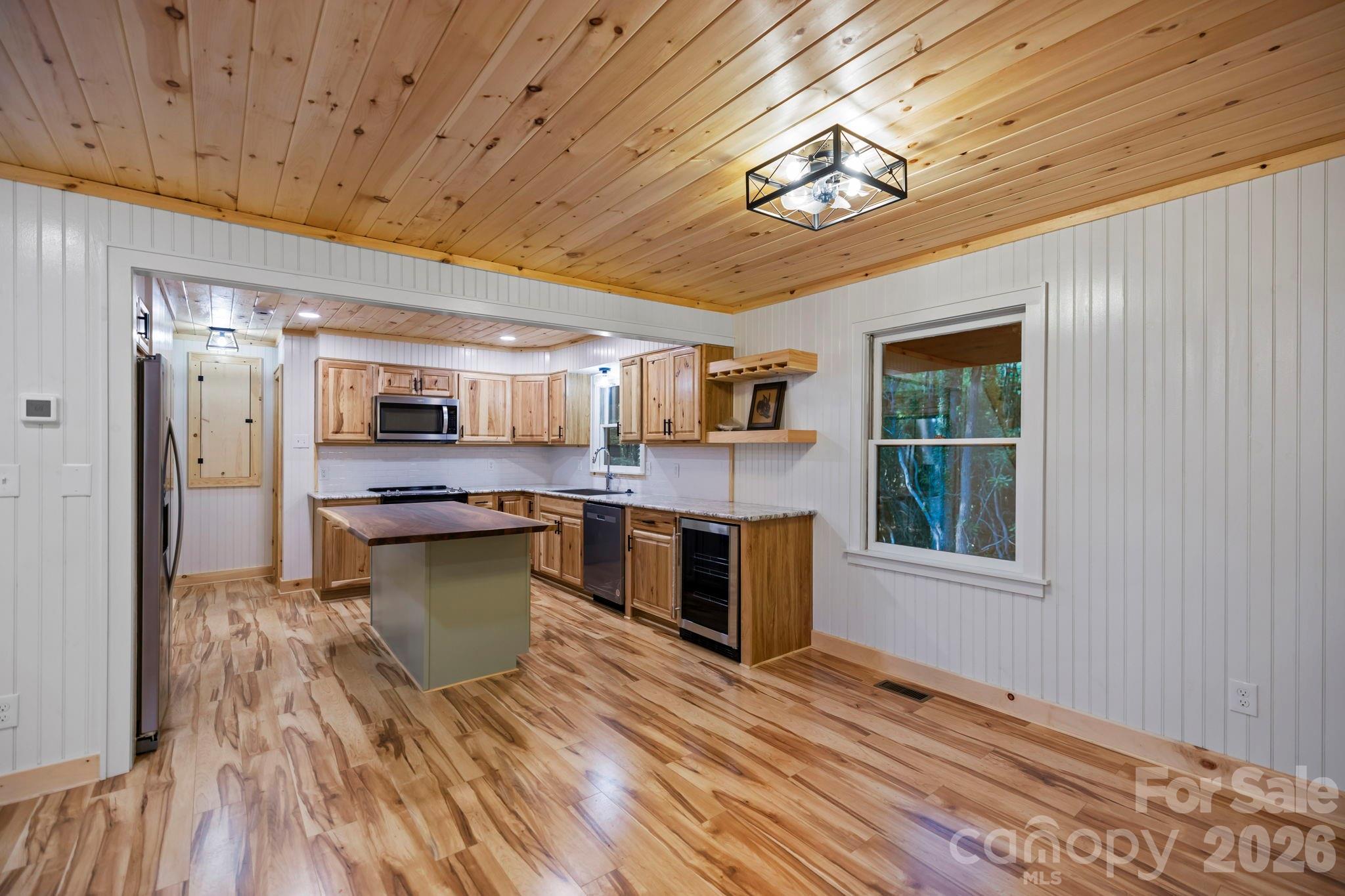 327 Flat Ridge Drive