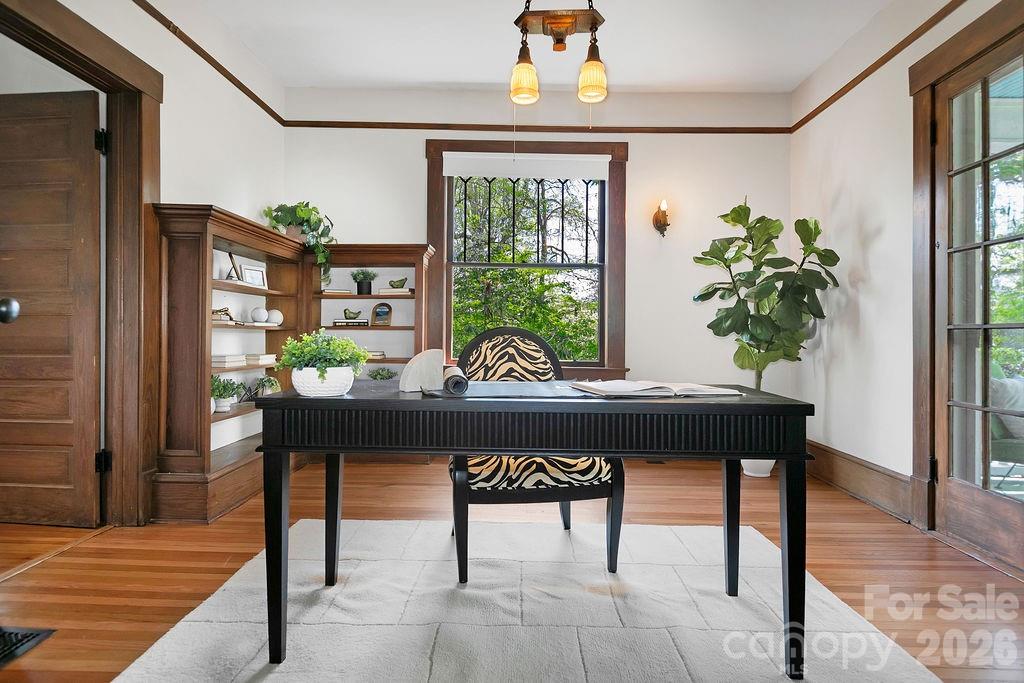 431 E Main Street