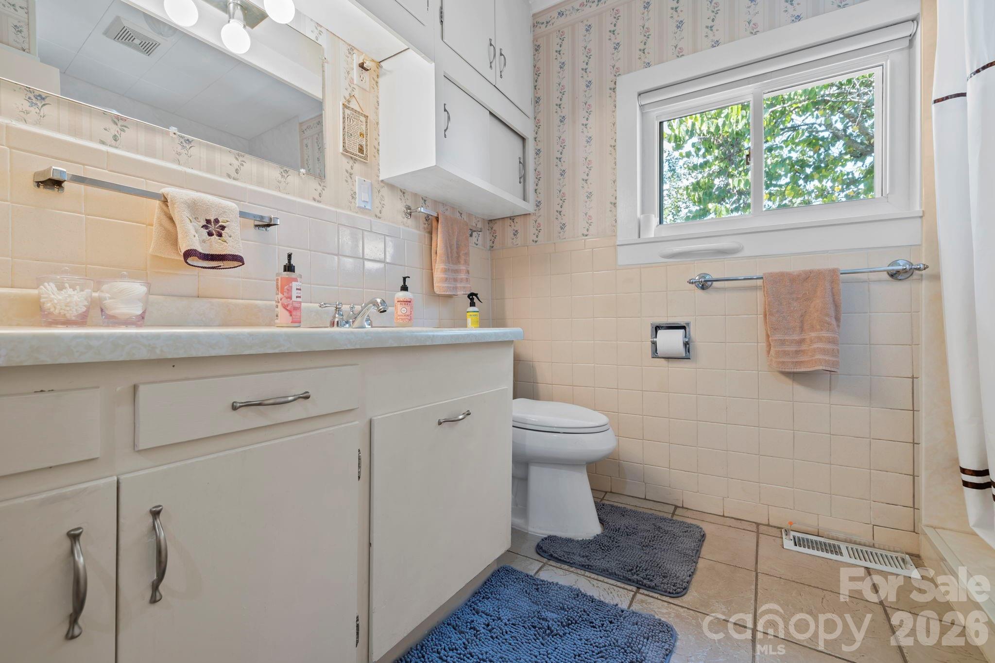 71 Laurel Mountain Road