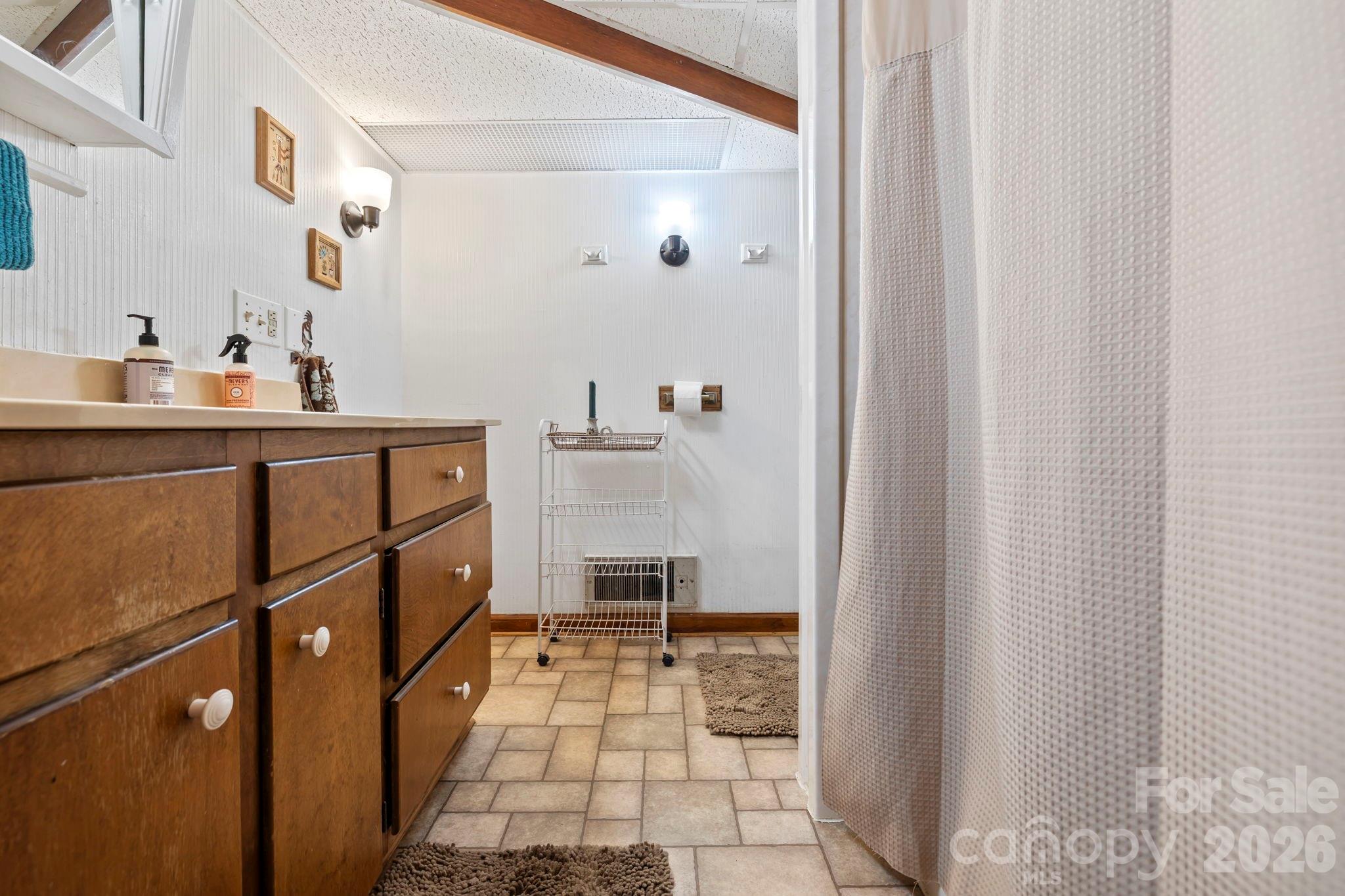 71 Laurel Mountain Road