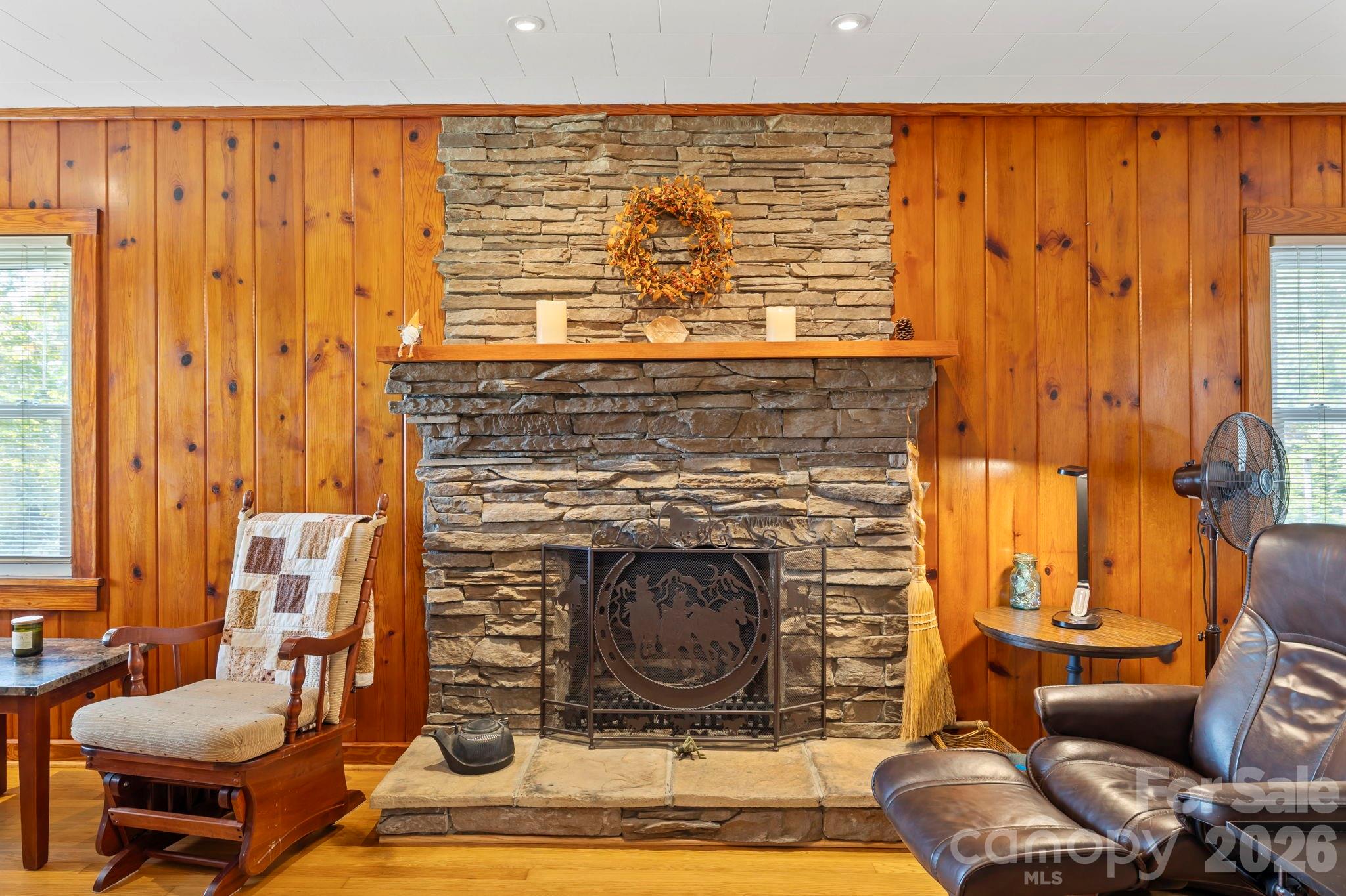 71 Laurel Mountain Road