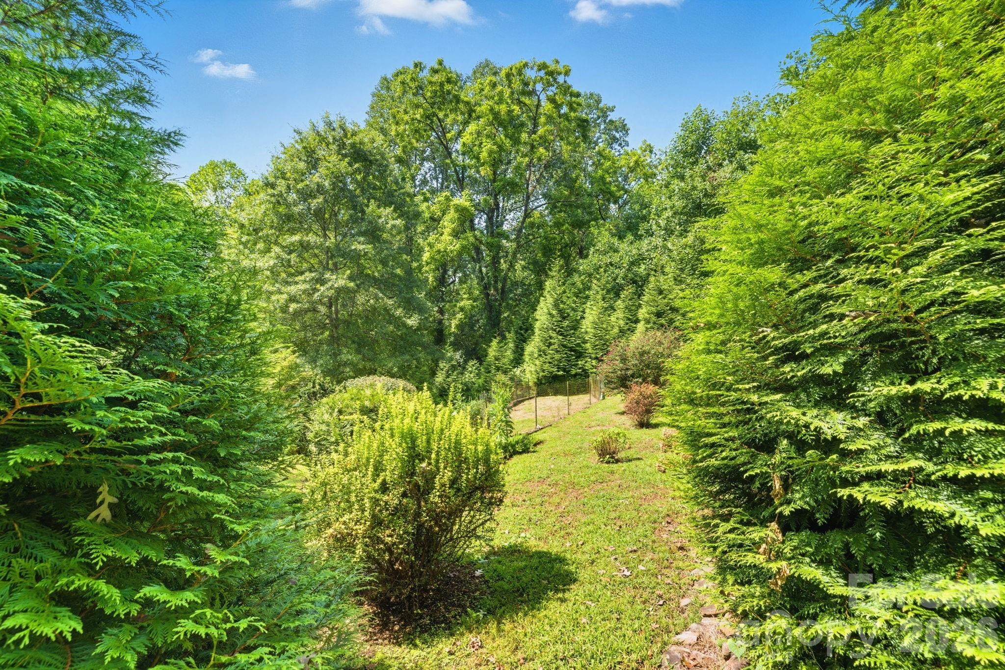 71 Laurel Mountain Road