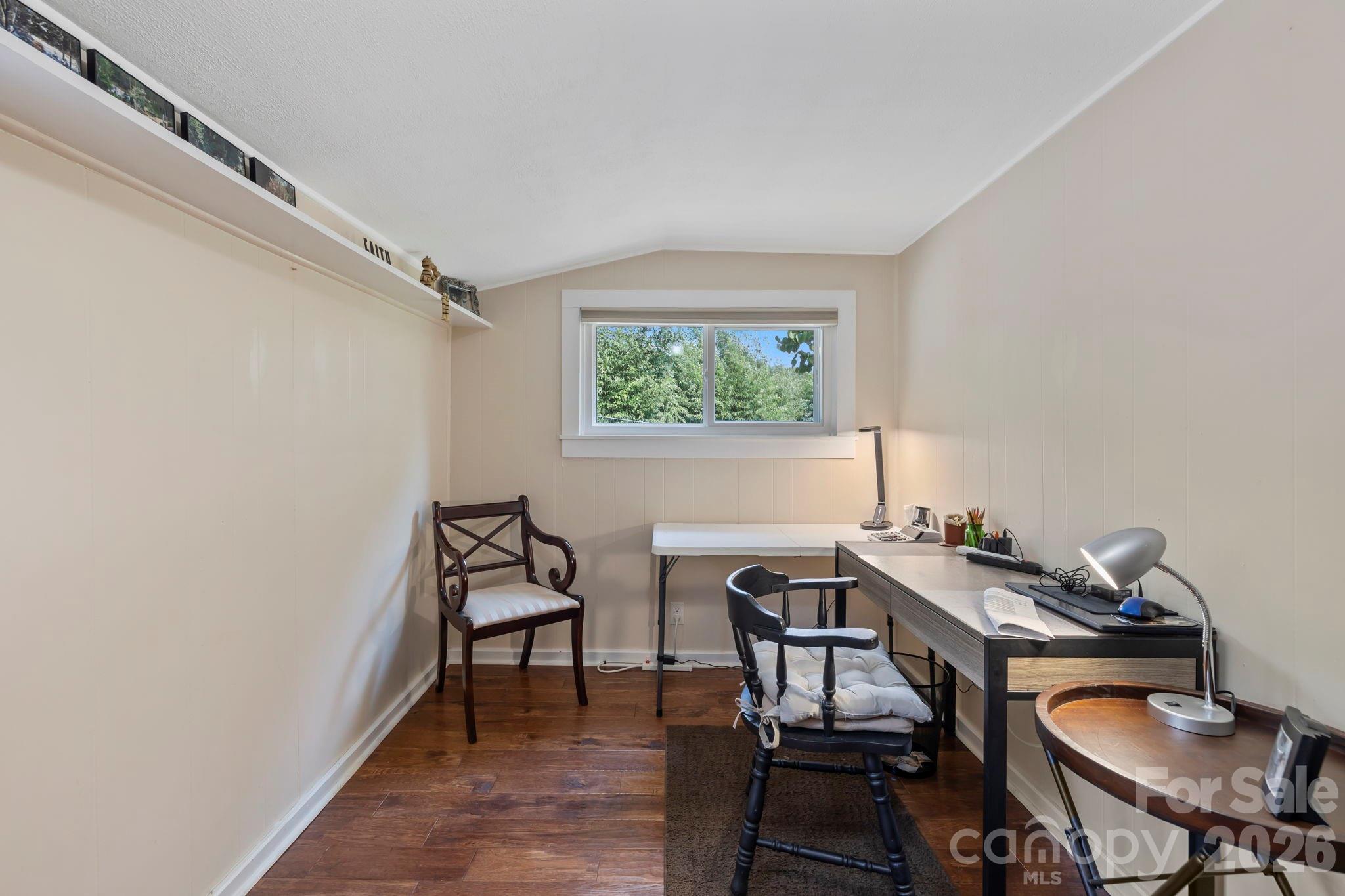 71 Laurel Mountain Road