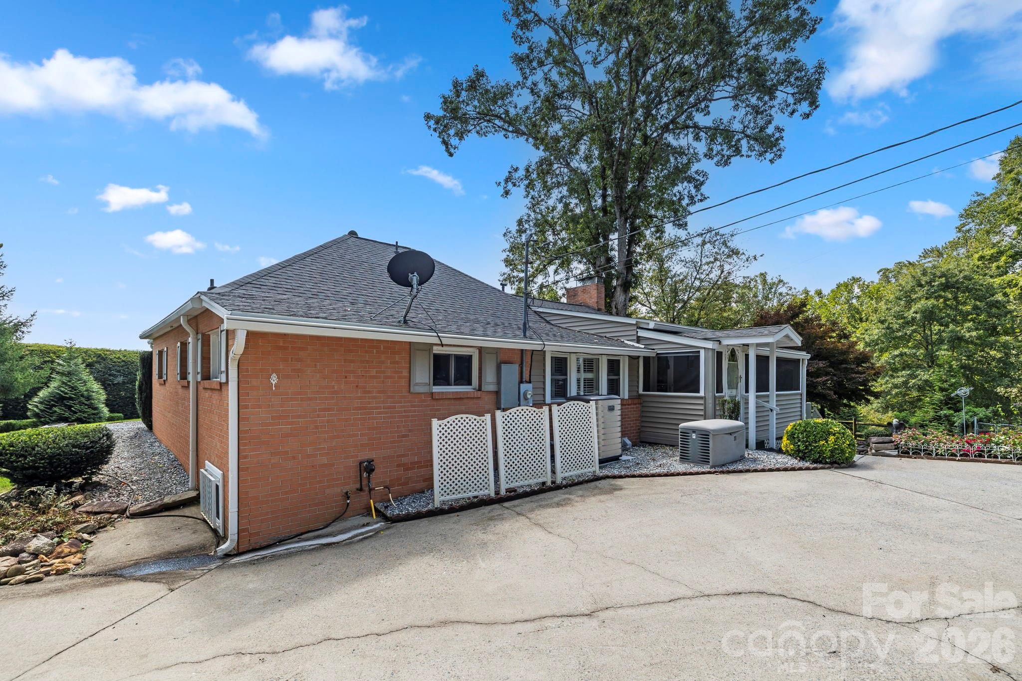 71 Laurel Mountain Road