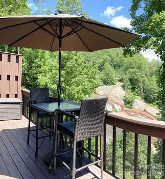 78 Upper Tanglewood Road Unit: 6