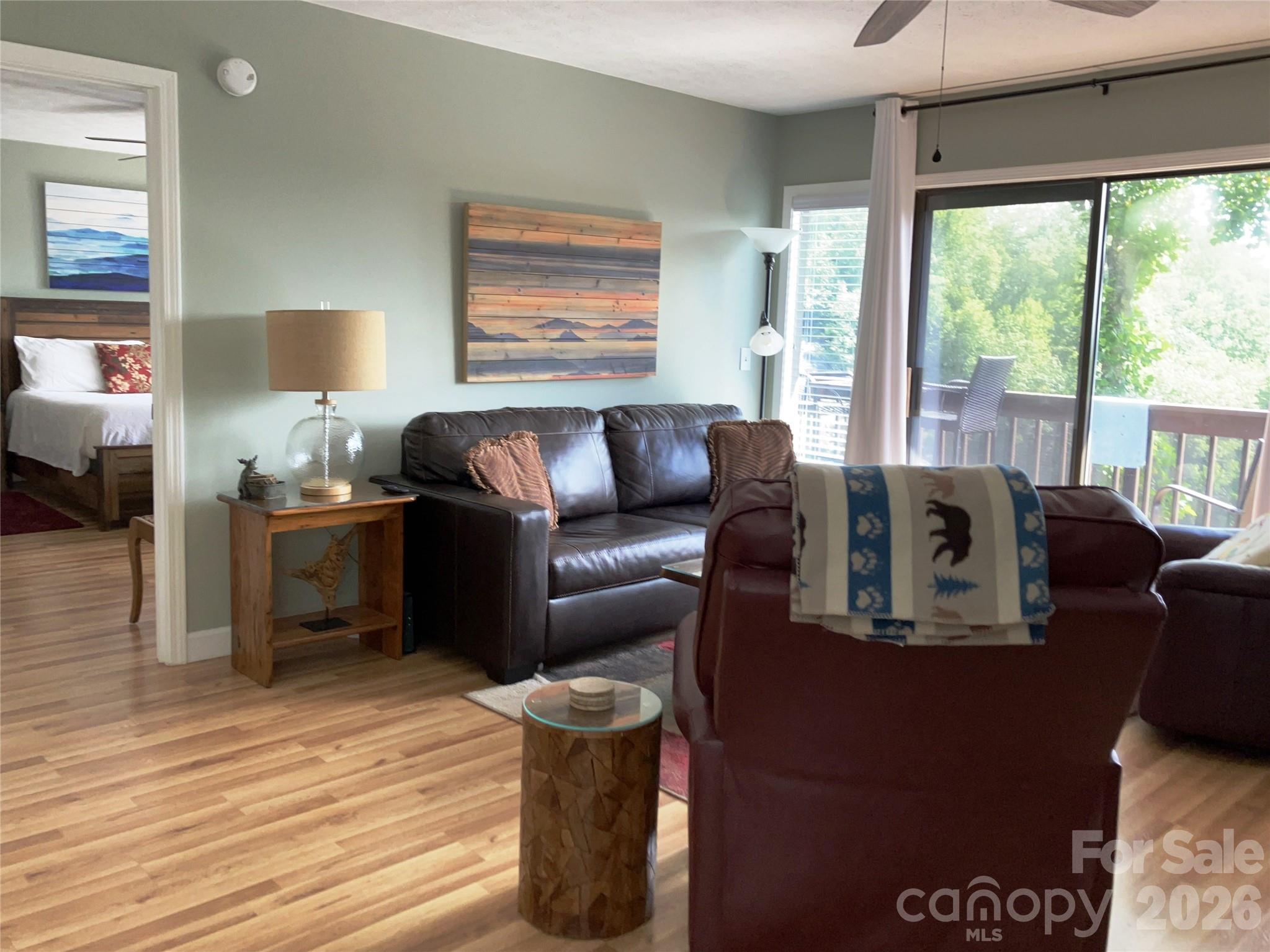 78 Upper Tanglewood Road Unit: 6